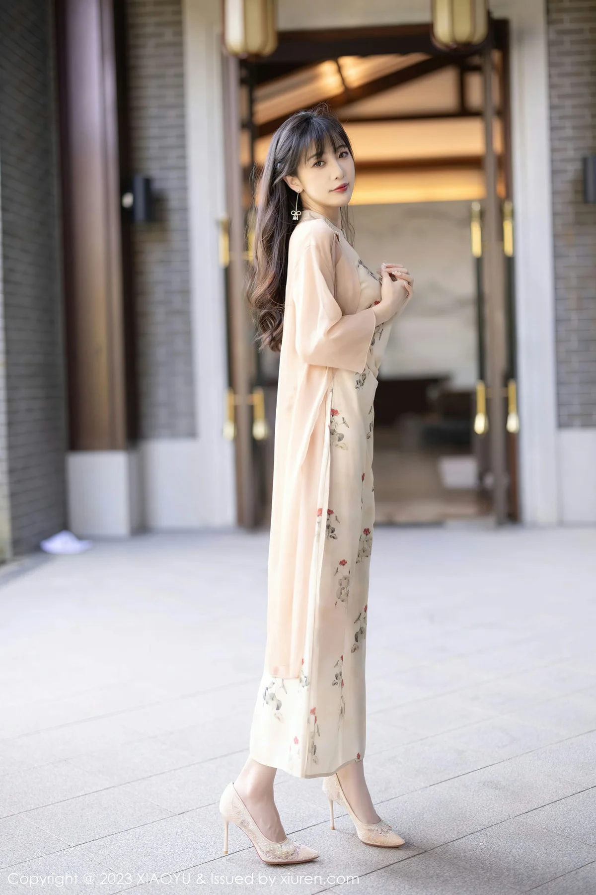 XIAOYU  语画  Vol.1071  林星阑 浅色薄纱贵州旅拍1 - 2