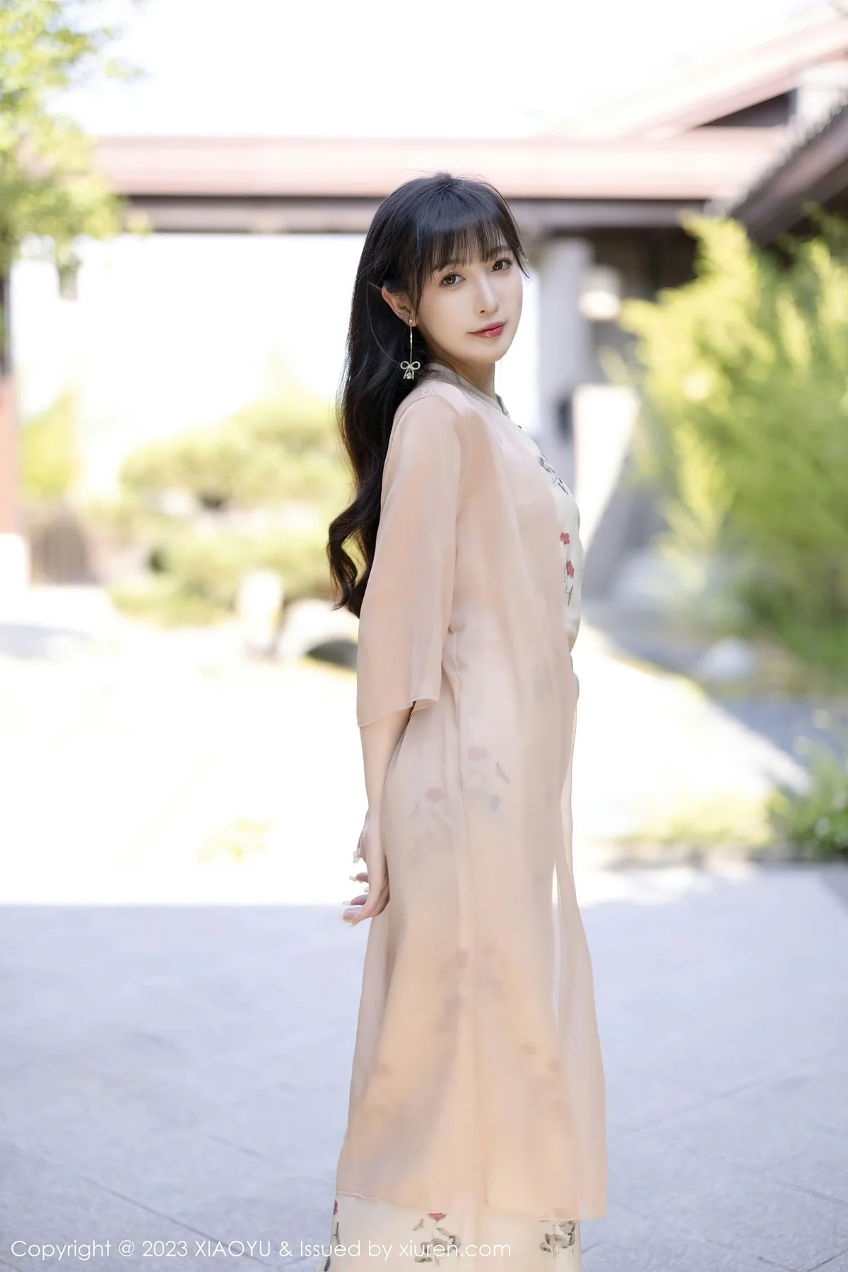 XIAOYU  语画  Vol.1071  林星阑 浅色薄纱贵州旅拍1 - 7