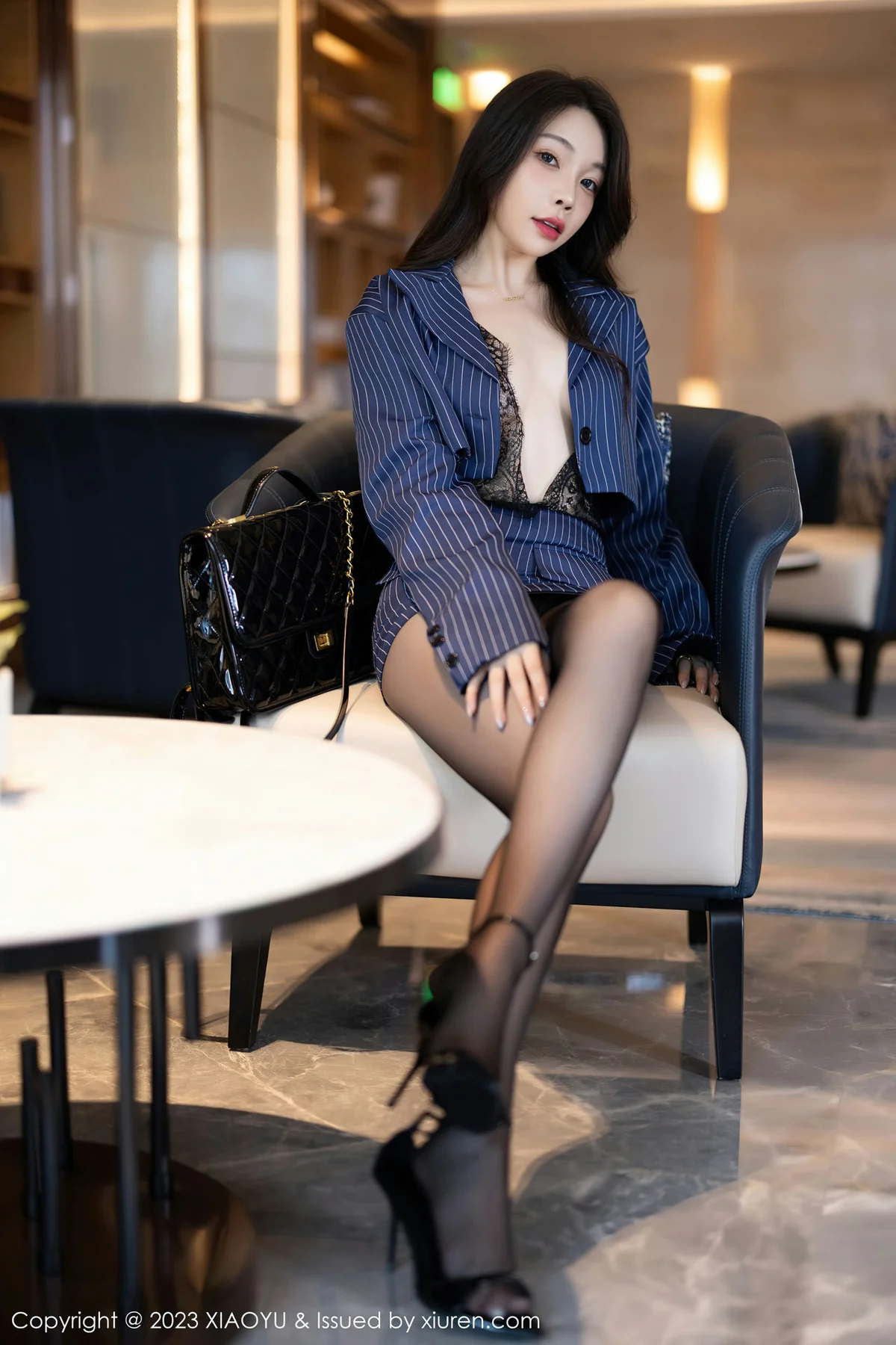 XIAOYU  语画  Vol.1114  徐莉芝Booty 深蓝色条纹魅惑黑丝11 - 4