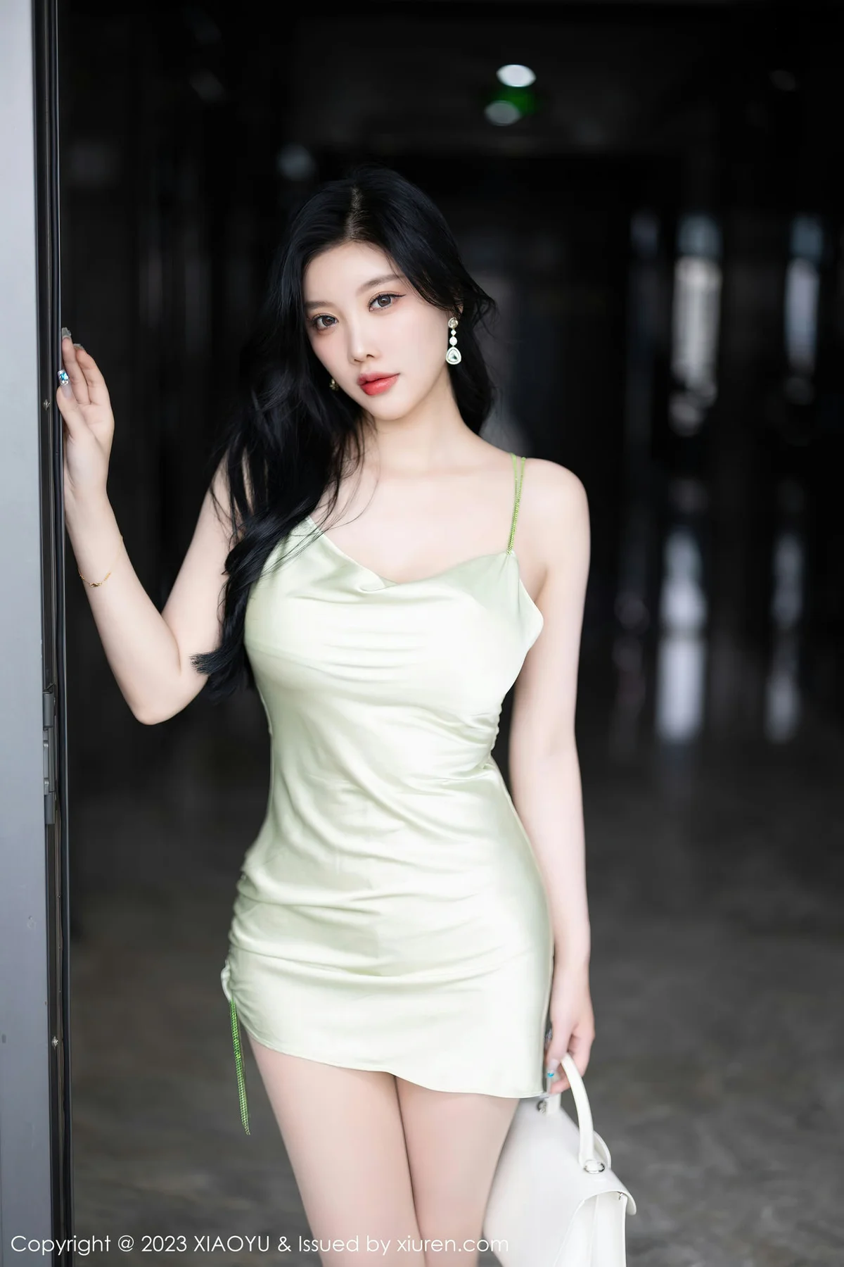 XIAOYU  语画  Vol.1143  杨晨晨Yome 透视纱衣性感写真1 - 3