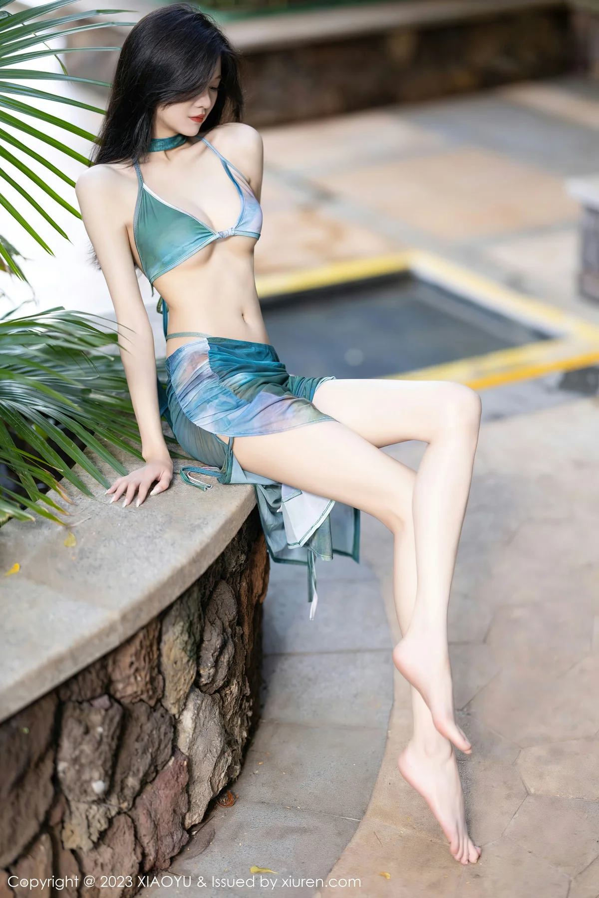 XIAOYU  语画  Vol.1146  程程程- 墨绿色比基尼海南旅拍1 - 5