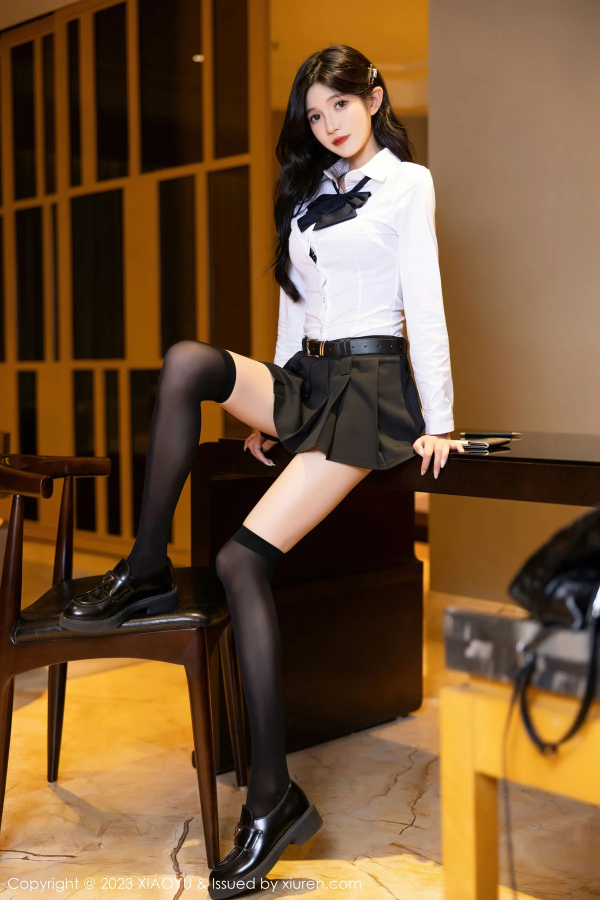 XIAOYU  语画  Vol.1150  程程程- 黑色蕾丝内衣海南旅拍1 - 10