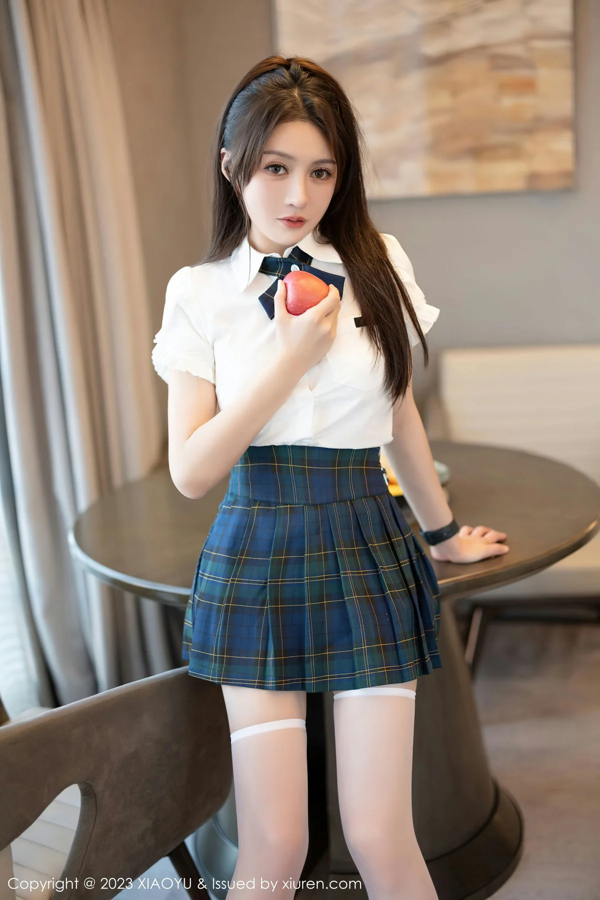 XIAOYU  语画  Vol.1153  唐宁宁 格子短裙性感写真2 - 9