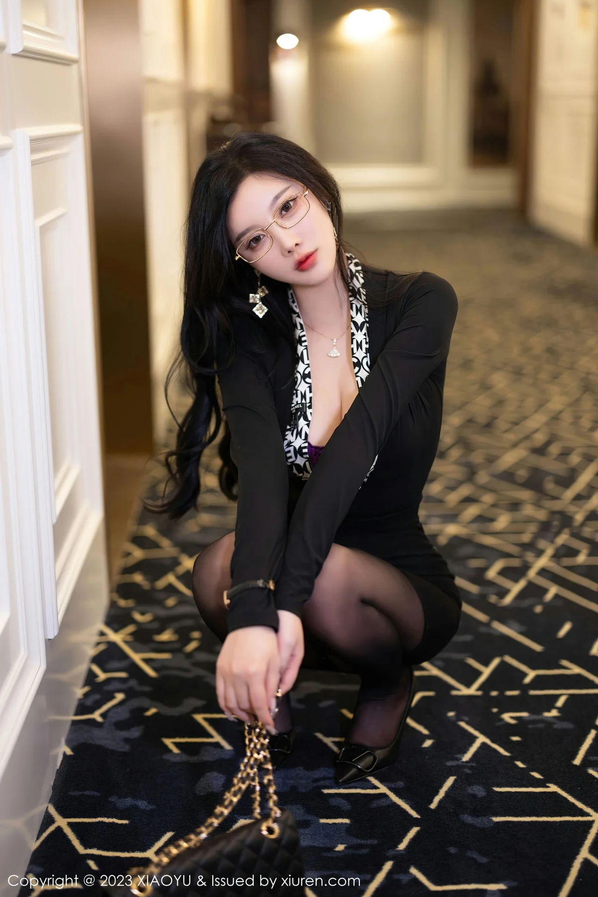 XIAOYU  语画  Vol.1160  杨晨晨Yome 魅惑黑丝海南旅拍11 - 9