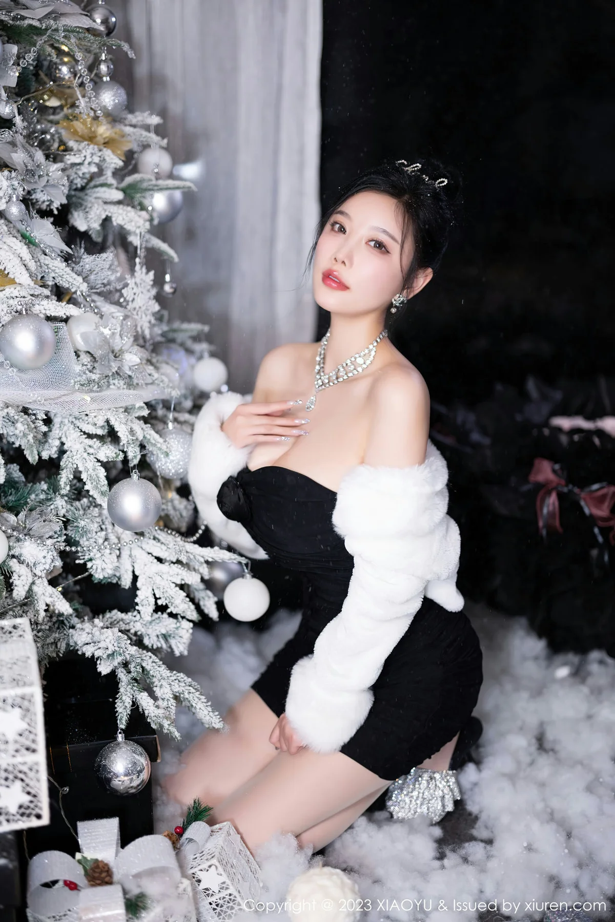 XIAOYU  语画  Vol.1170  杨晨晨Yome 皮衣网袜海南旅拍111 - 4