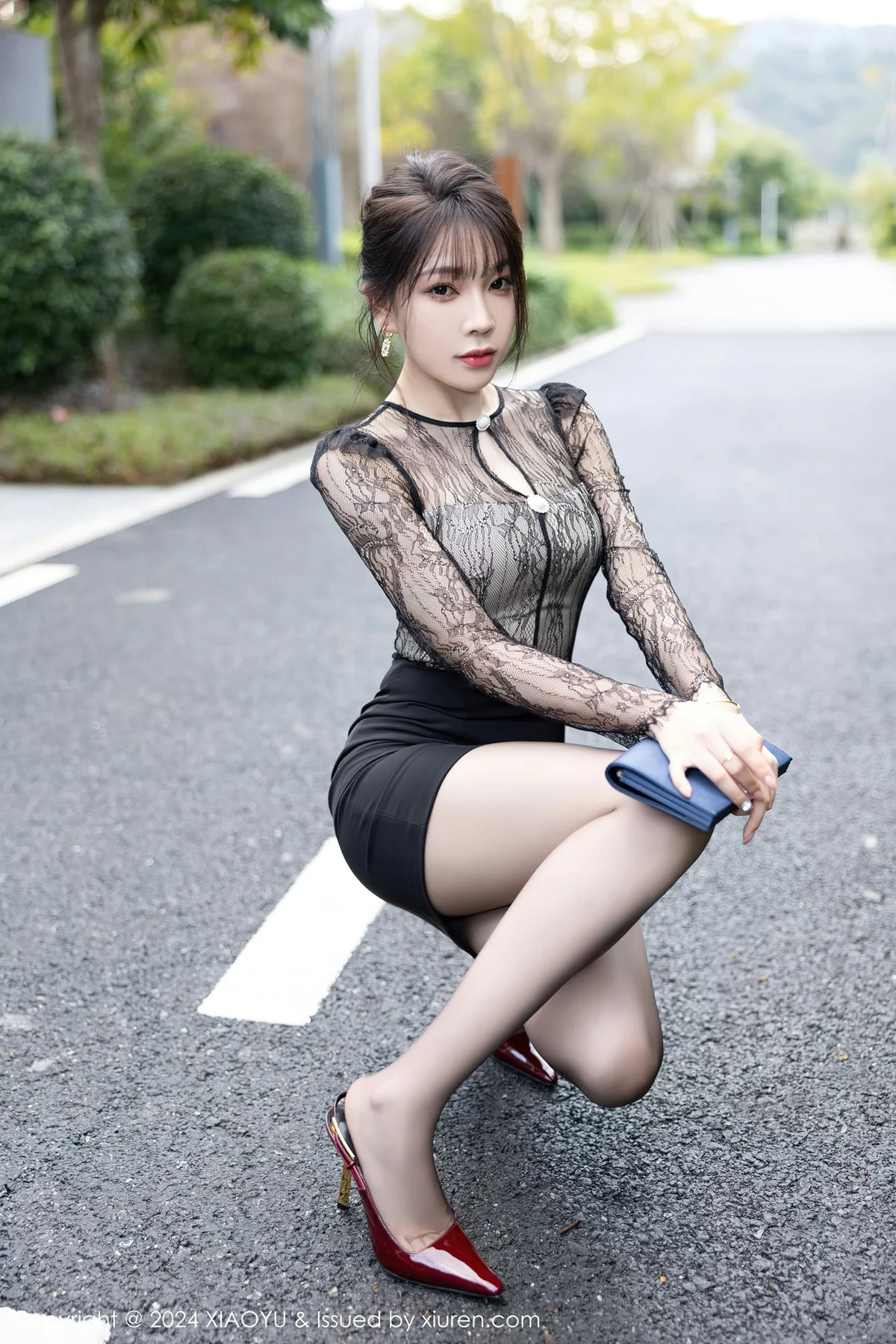 XIAOYU  语画  Vol.1181  徐莉芝Booty 轻透上衣海南旅拍写真1 - 9