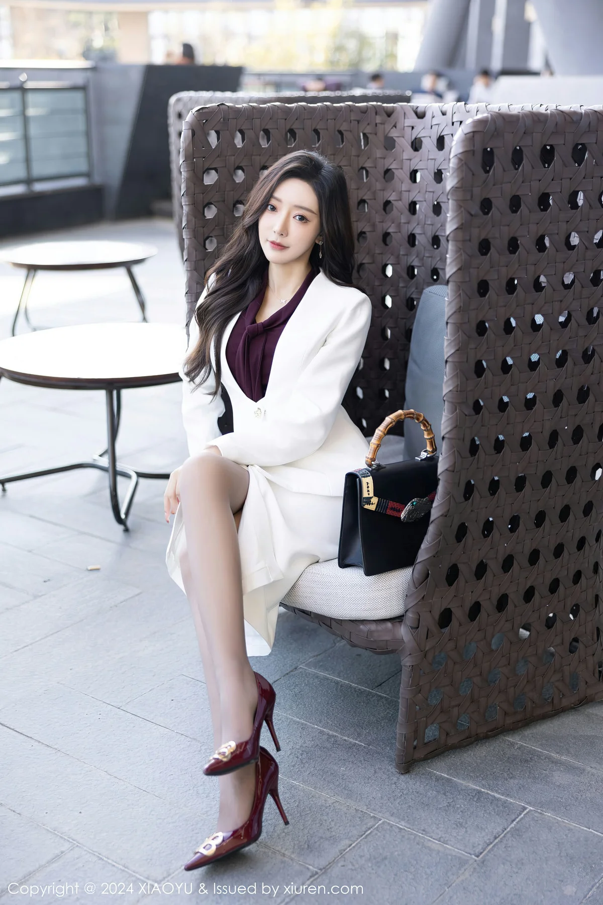 XIAOYU  语画  Vol.1183  王馨瑶yanni 诱人灰丝海南旅拍11 - 8