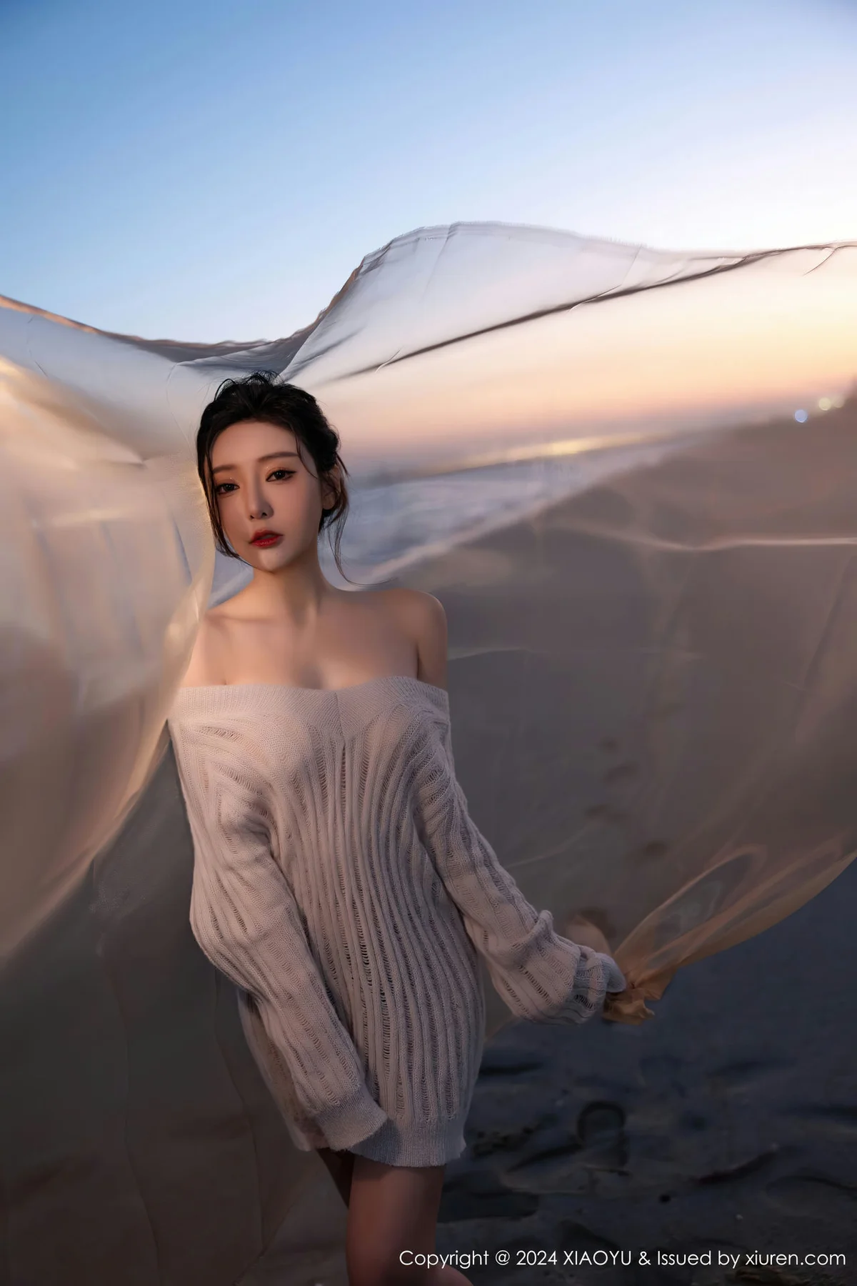 XIAOYU  语画  Vol.1200  王馨瑶yanni 诱人黑丝海南旅拍222 - 6