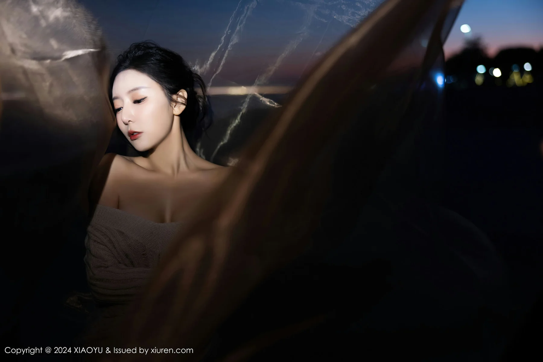 XIAOYU  语画  Vol.1200  王馨瑶yanni 诱人黑丝海南旅拍222 - 10