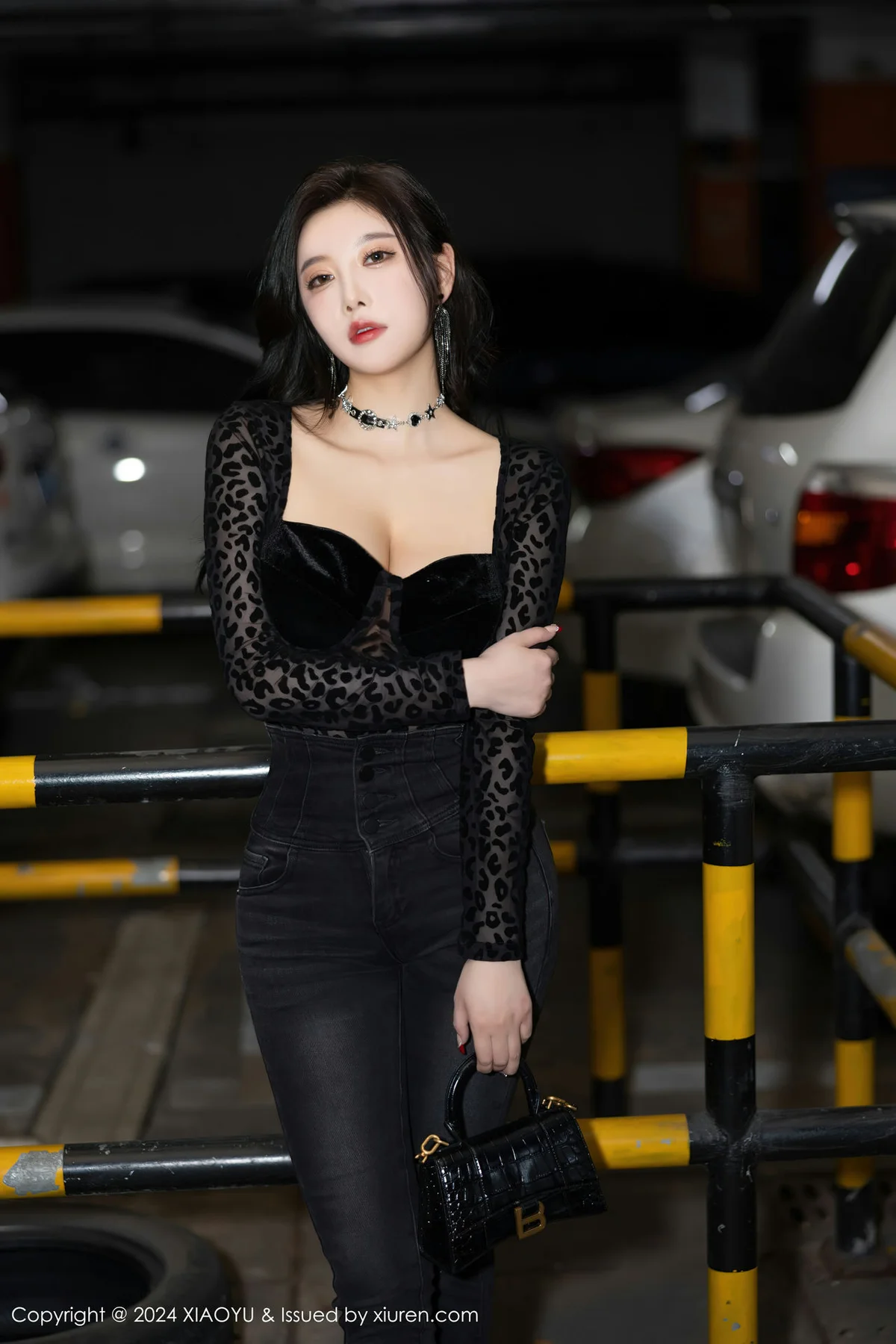 XIAOYU  语画  Vol.1216  杨晨晨Yome 黑色豹纹性感写真1 - 2