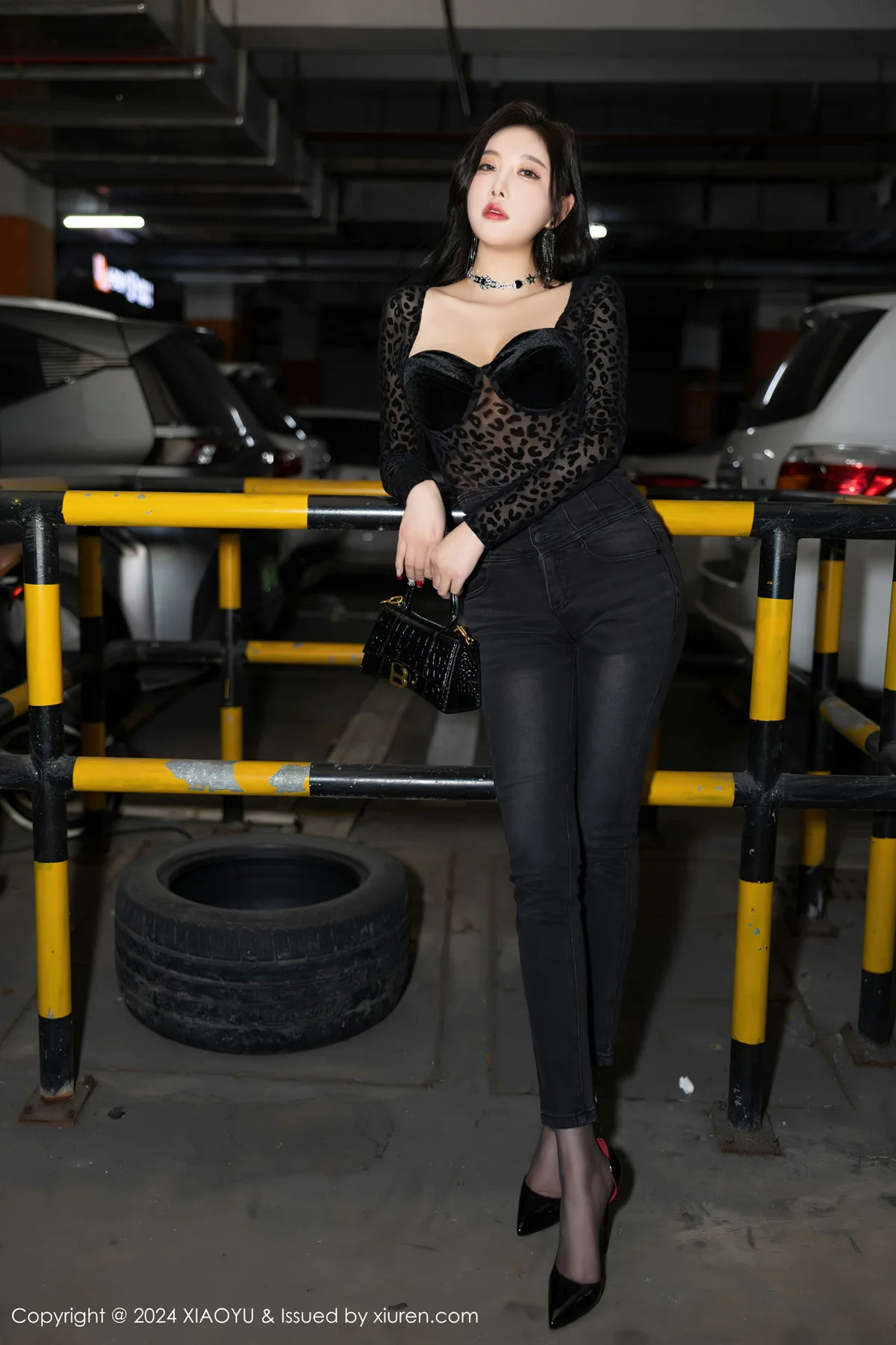 XIAOYU  语画  Vol.1216  杨晨晨Yome 黑色豹纹性感写真1 - 3