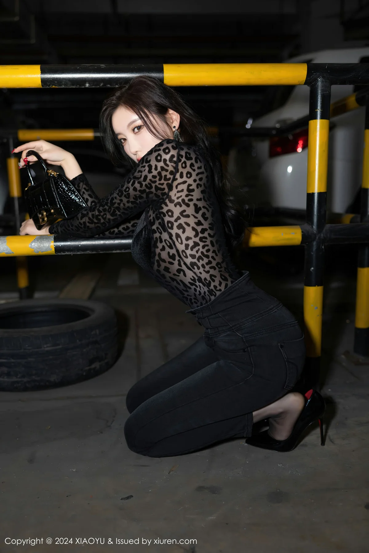 XIAOYU  语画  Vol.1216  杨晨晨Yome 黑色豹纹性感写真1 - 7