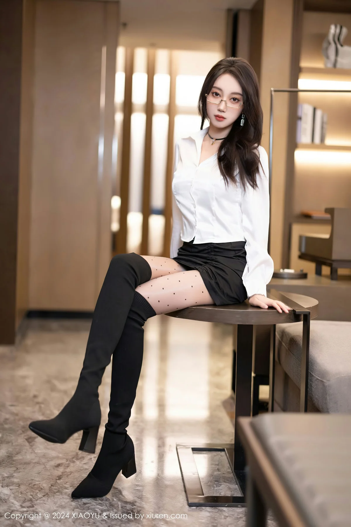 XIAOYU  语画  Vol.1234 玥儿玥 白色丝袜哈尔滨旅拍 - 1