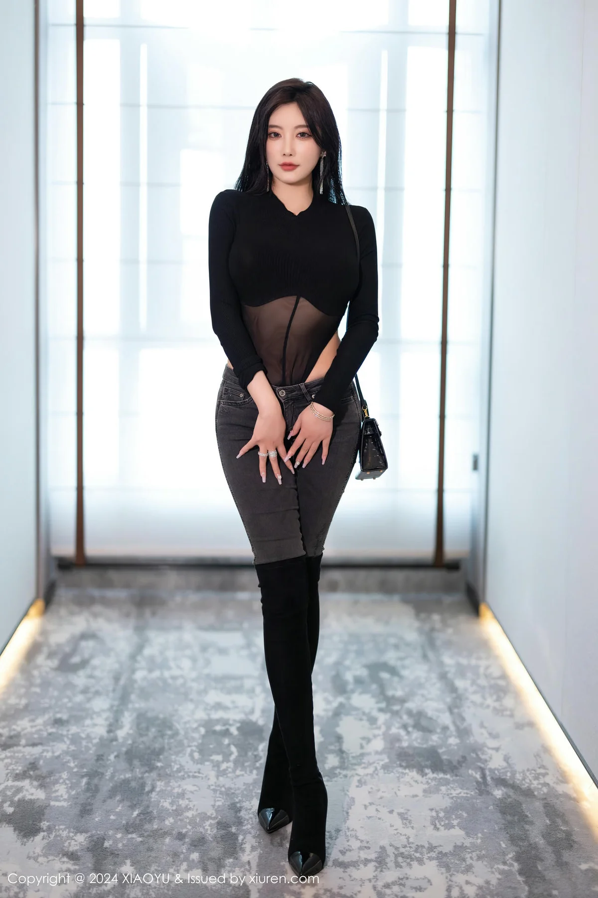 XIAOYU  语画  Vol.1243 杨晨晨Yome 黑色网状哈尔滨旅拍写真11 - 1
