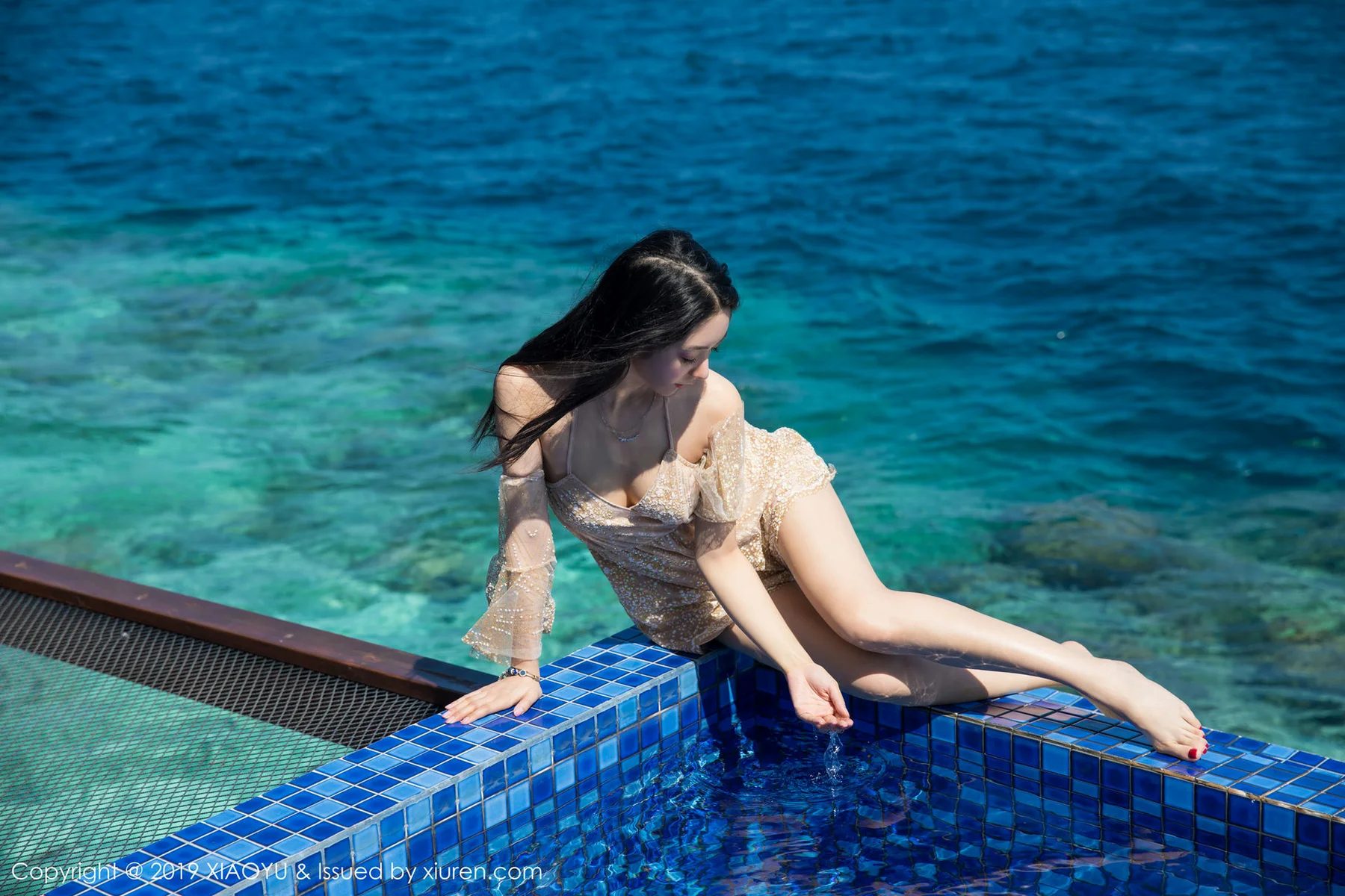 XIAOYU  语画界 Vol.193 旗袍美腿 Angela小热巴丝袜美腿写真 - 3