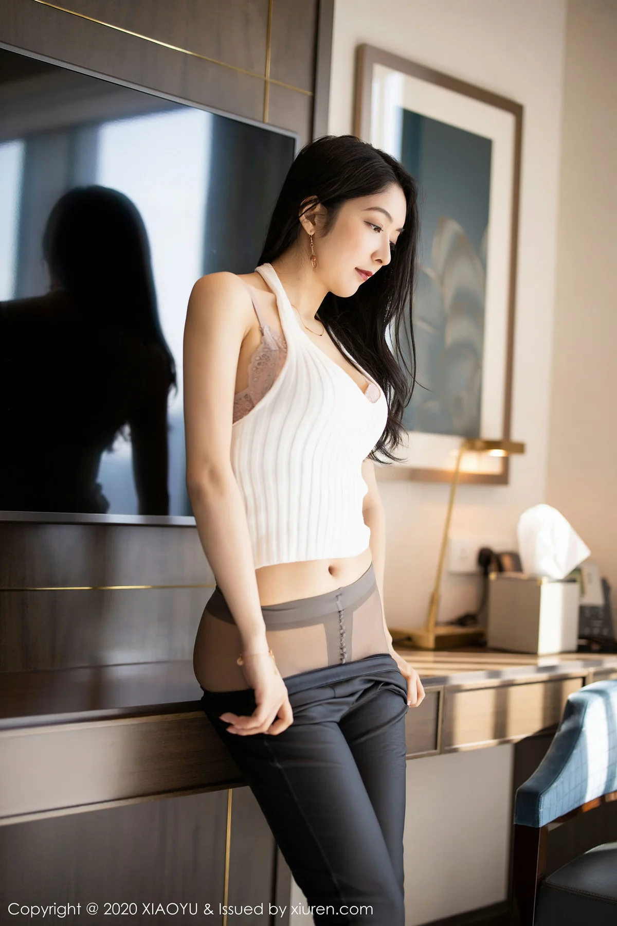 XIAOYU  语画界 Vol.229 皮裤丝袜 Angela小热巴 心愿旅拍写真 - 1