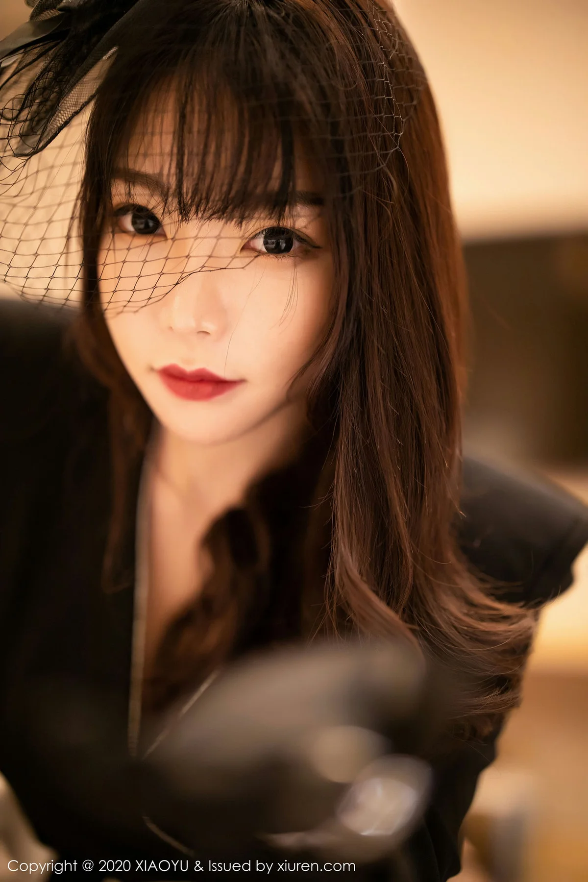 XIAOYU  语画界 Vol.239 典雅制服与魅惑网袜 芝芝Booty 澳门心愿旅拍写真 - 9