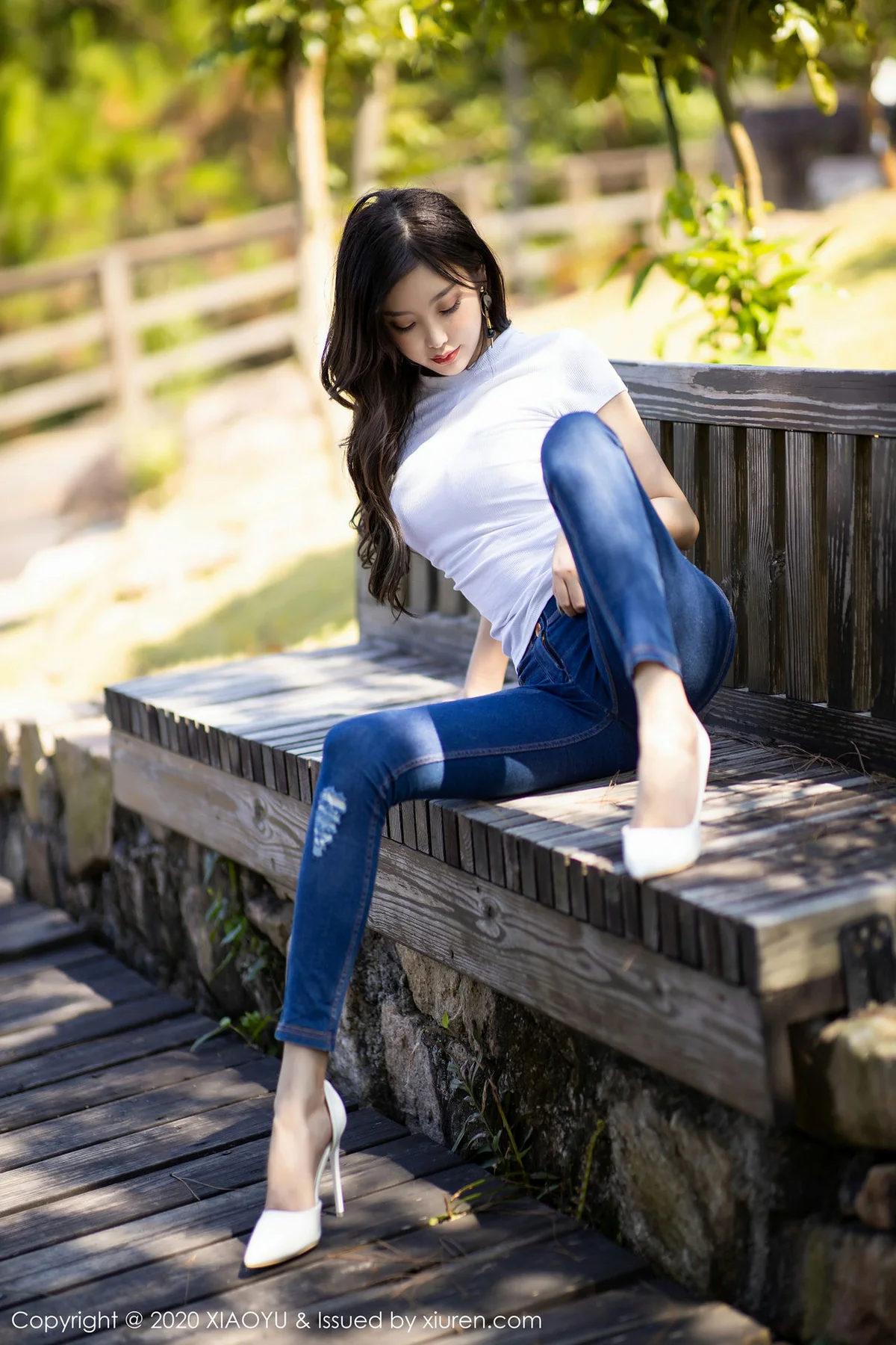 XIAOYU  语画界 Vol.300 女神户外93p 杨晨晨sugar 私房写真 - 3