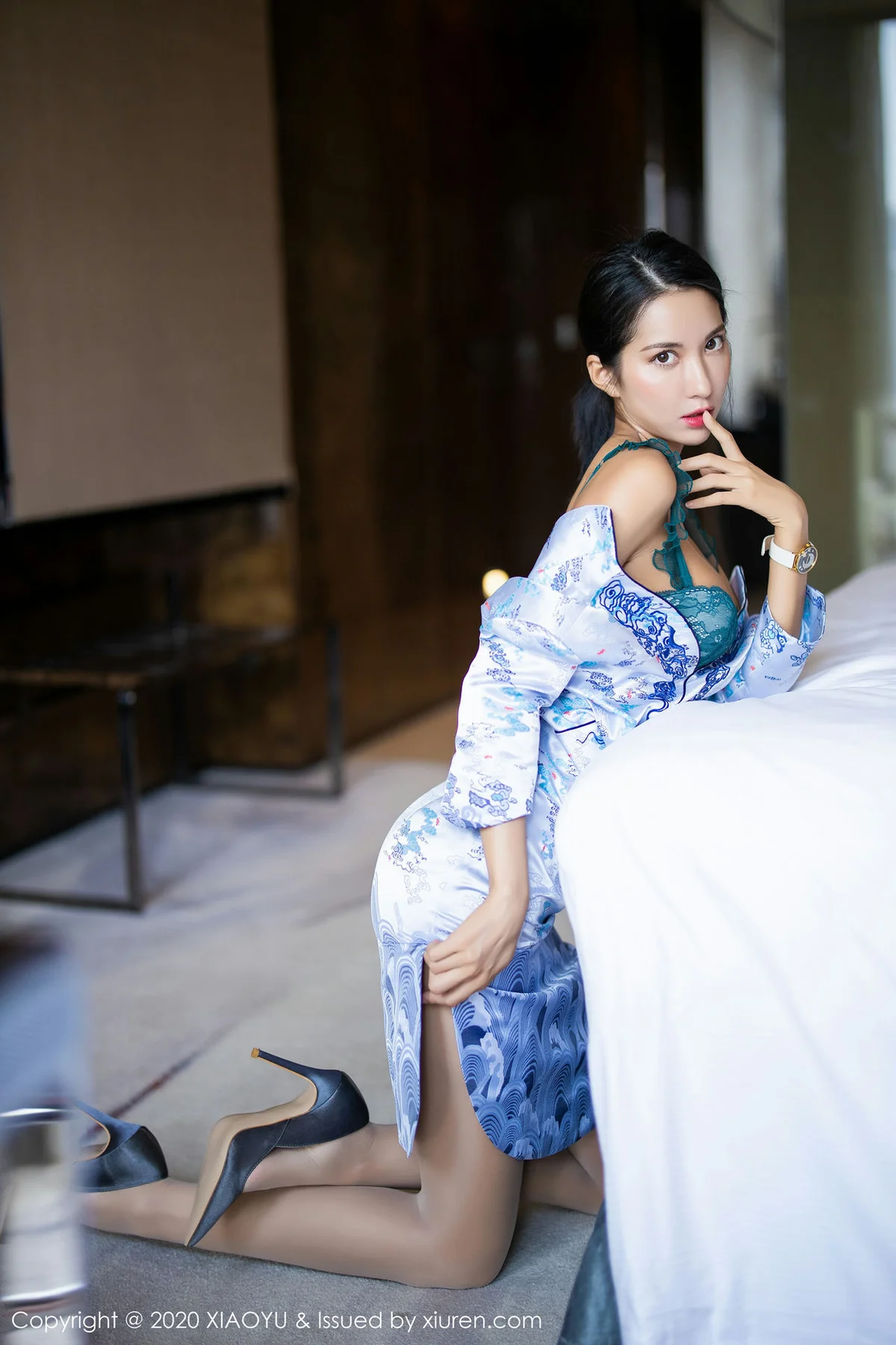 XIAOYU  语画界 Vol.304 韵味旗袍 Carry 现代朦胧丝袜丝袜美... - 3