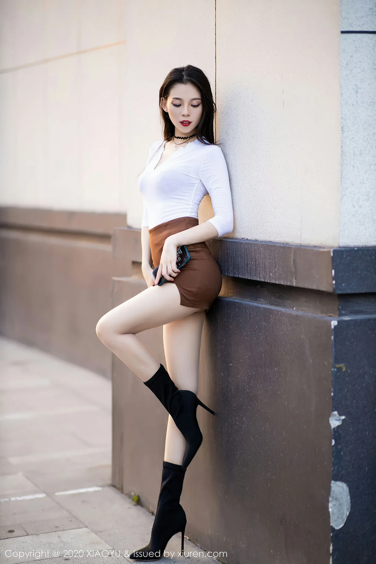 XIAOYU  语画界 Vol.387 靓丽户外车模 言沫 - 10