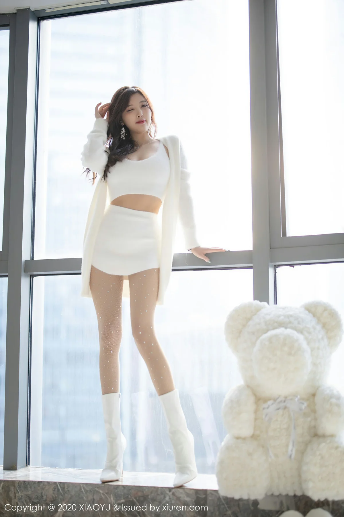 XIAOYU  语画界 Vol.437 性感白丝圣诞 杨晨晨 - 2