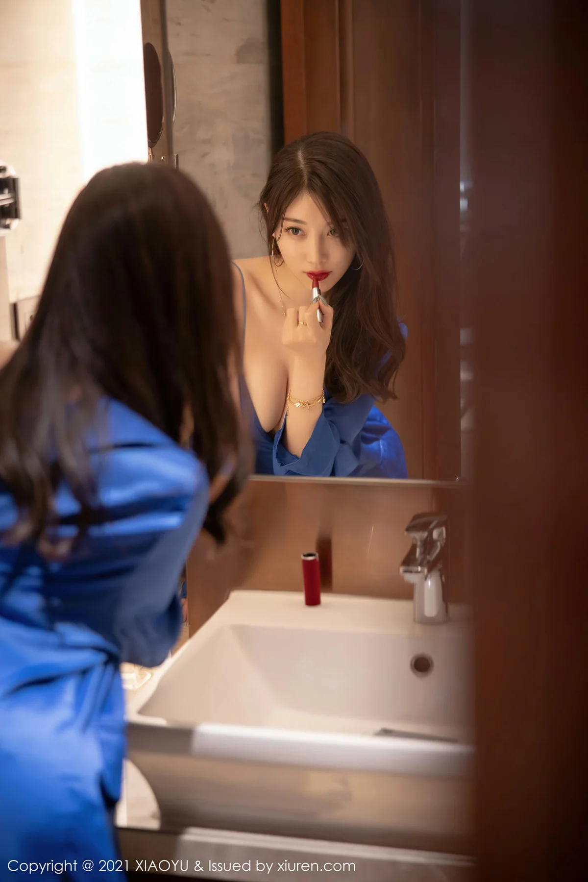 XIAOYU  语画界 Vol.467 爆乳女神 杨晨晨 蓝色西装 - 2