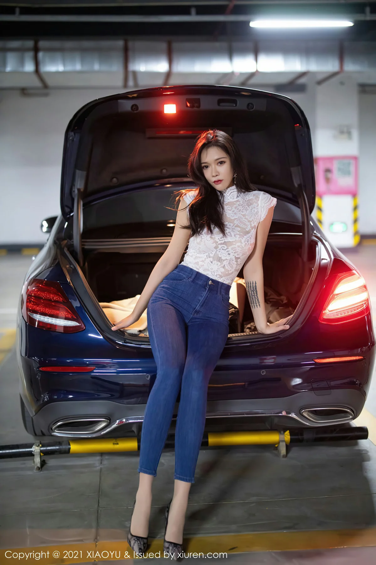 XIAOYU  语画界 Vol.504  蕾丝连体衣 娜比 车拍主题系列 - 6