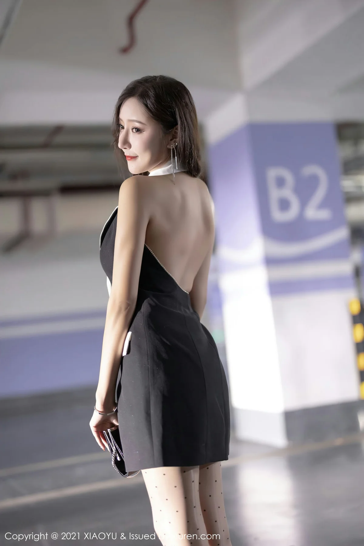 XIAOYU  语画界 Vol.573 制服街拍 王馨瑶yanni 性感写真22 - 9