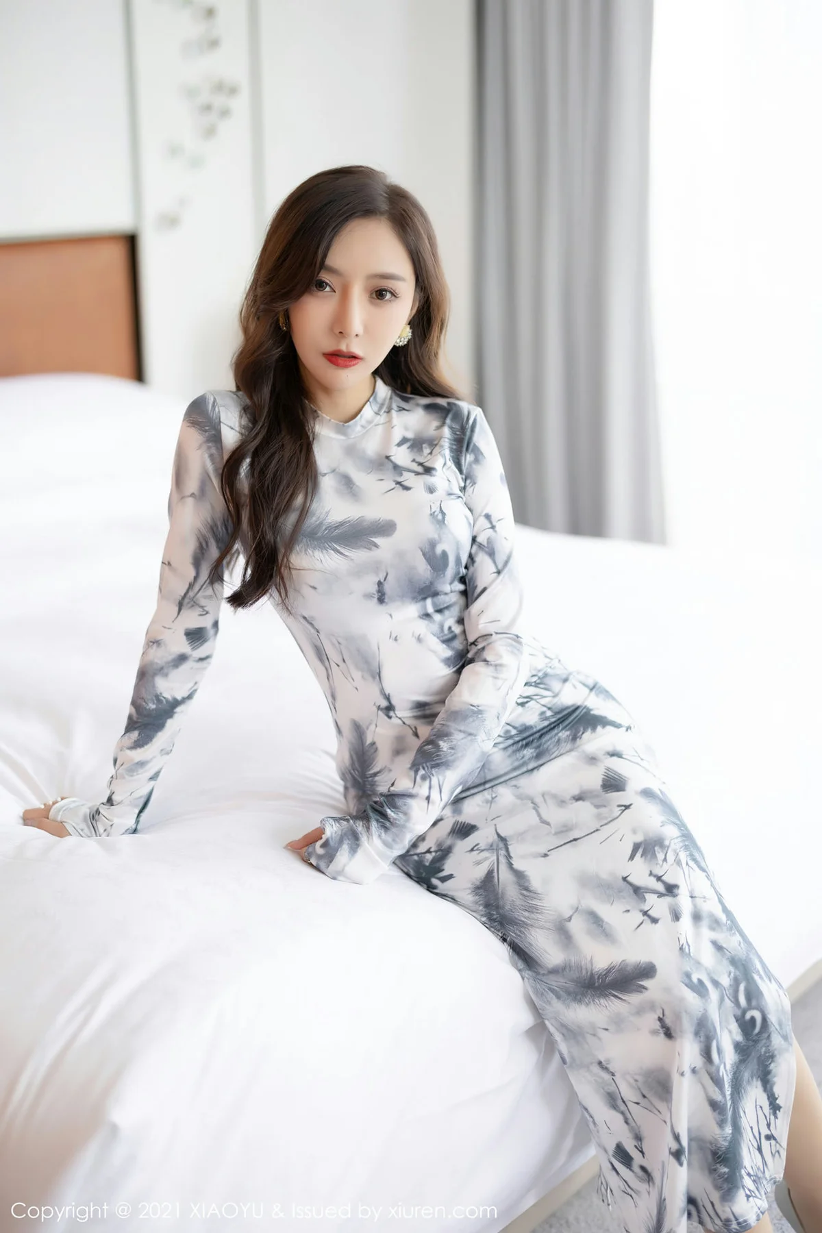 XIAOYU  语画界 Vol.652 长裙与朦胧丝袜 王馨瑶yanni 性感写真1 - 3