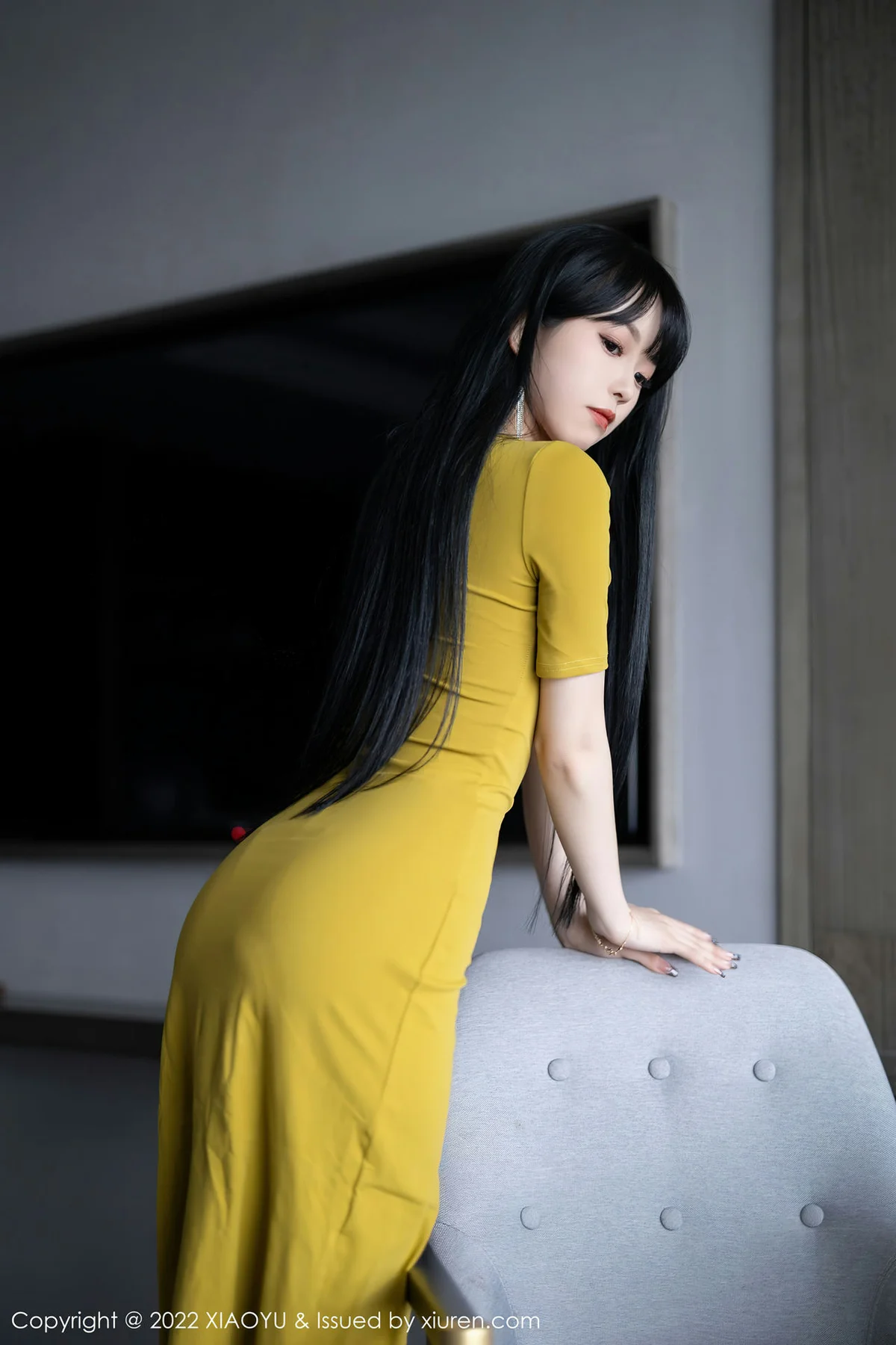 XIAOYU  语画界 Vol.829  白色丝袜 奶瓶. 性感写真1 - 5