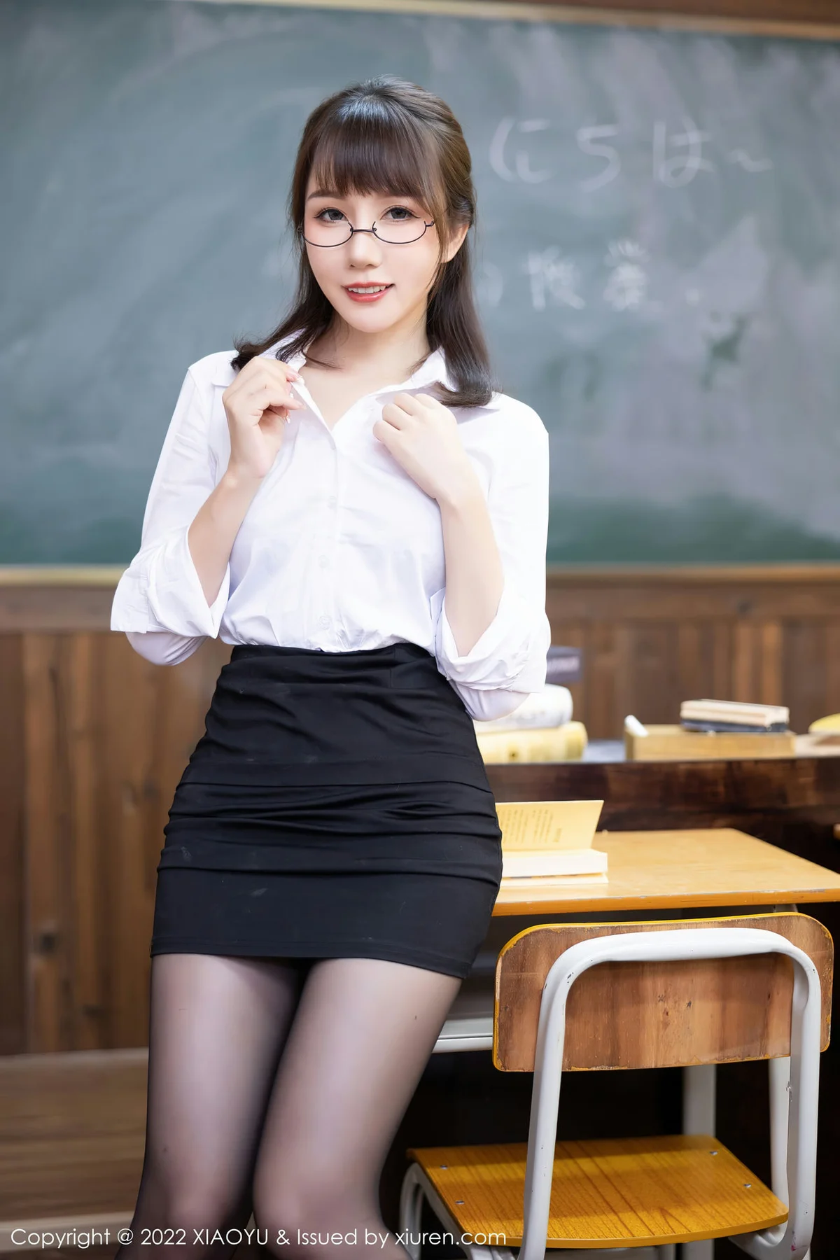 XIAOYU  语画界 Vol.839  教师角色扮演 波巧酱 首套写真1 - 1