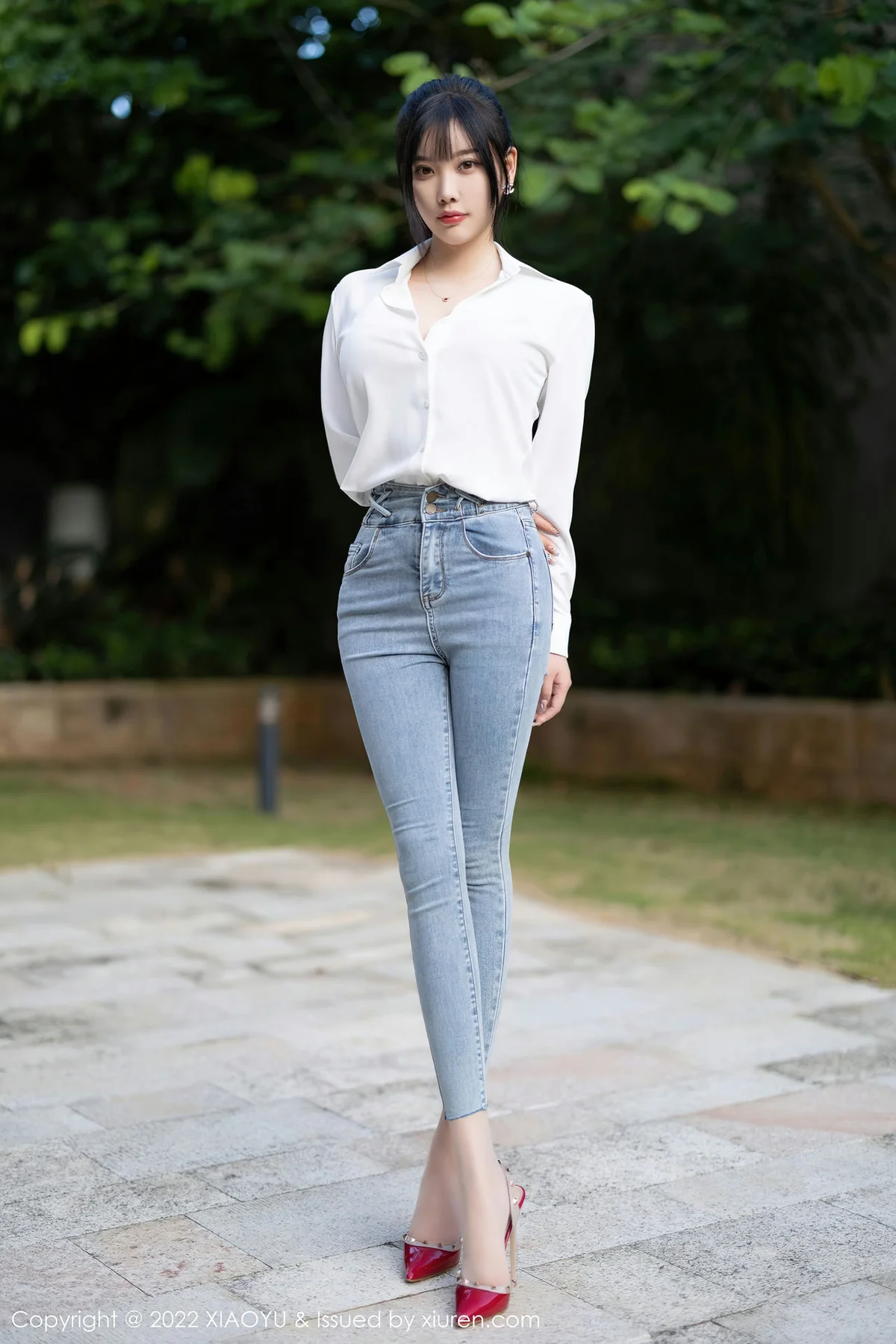 XIAOYU  语画界 Vol.846  丰盈美胸 杨晨晨Yome 青海-海南心愿旅拍22 - 1