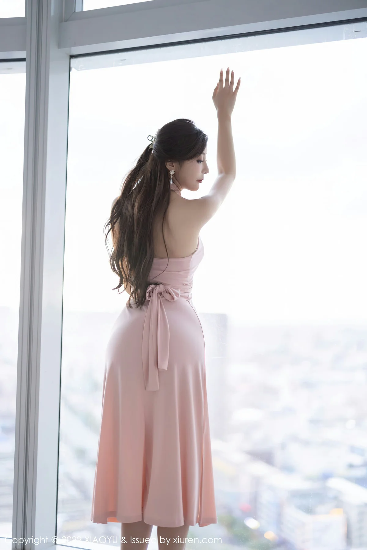 XIAOYU  语画界 Vol.847  连衣长裙 王馨瑶yanni 性感写真1 - 2