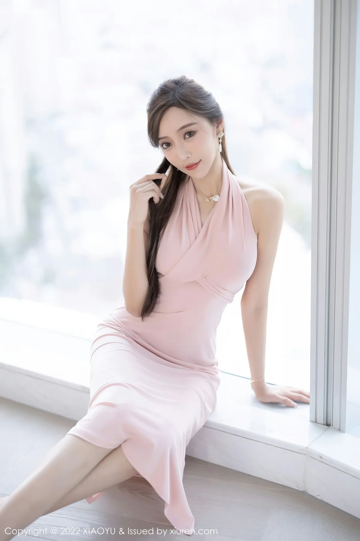 XIAOYU  语画界 Vol.847  连衣长裙 王馨瑶yanni 性感写真1 - 3
