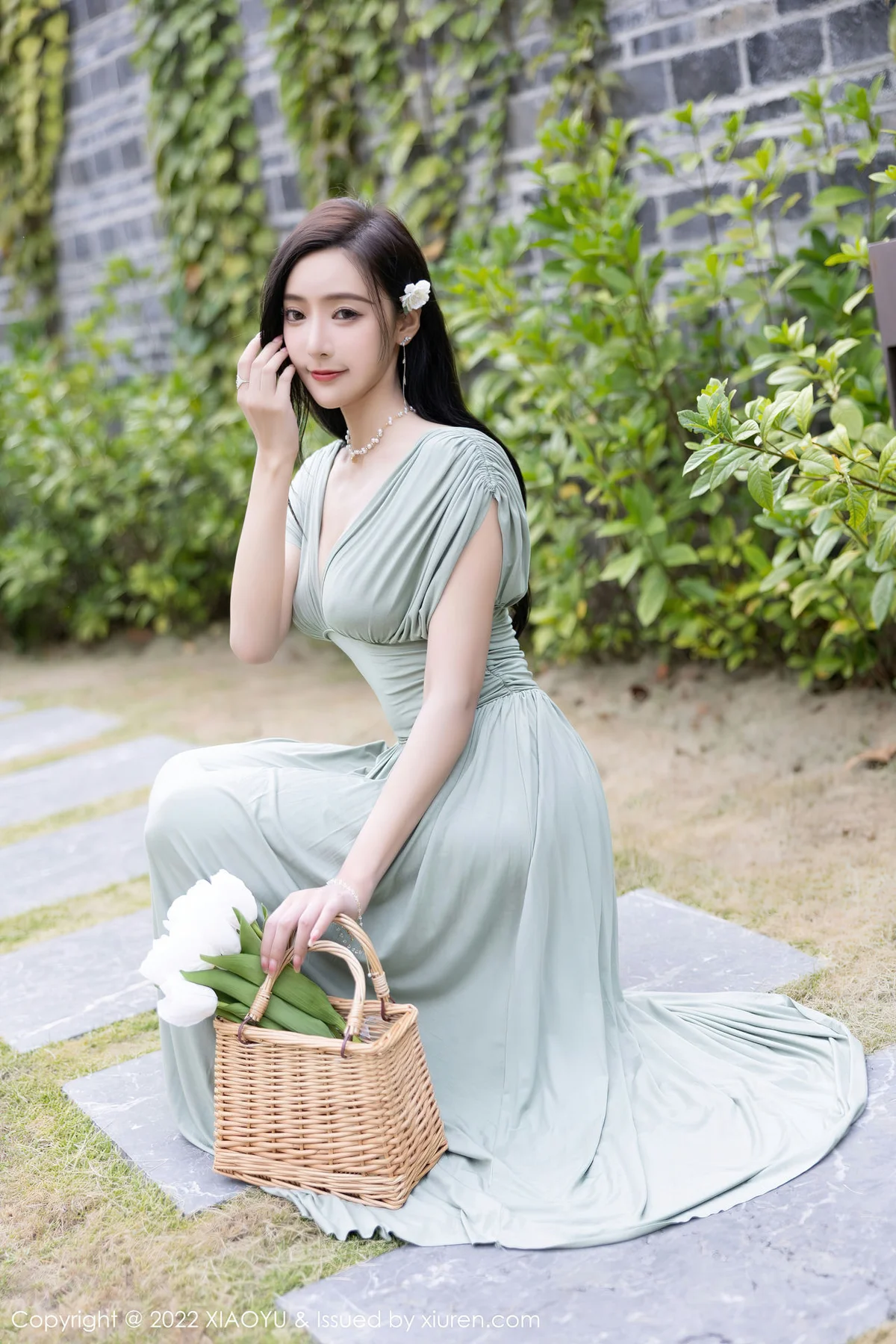 XIAOYU  语画界 Vol.896  王馨瑶yanni 白色比基尼杭州旅拍1 - 6