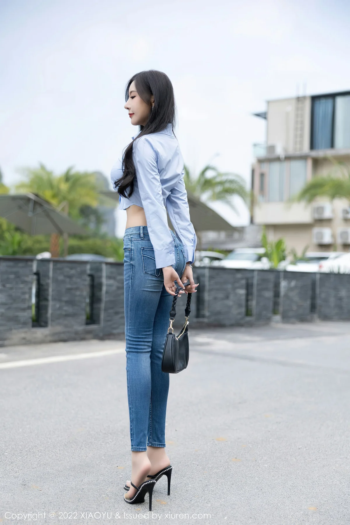 XIAOYU  语画界 Vol.904  王馨瑶yanni 原色丝袜杭州旅拍 - 2