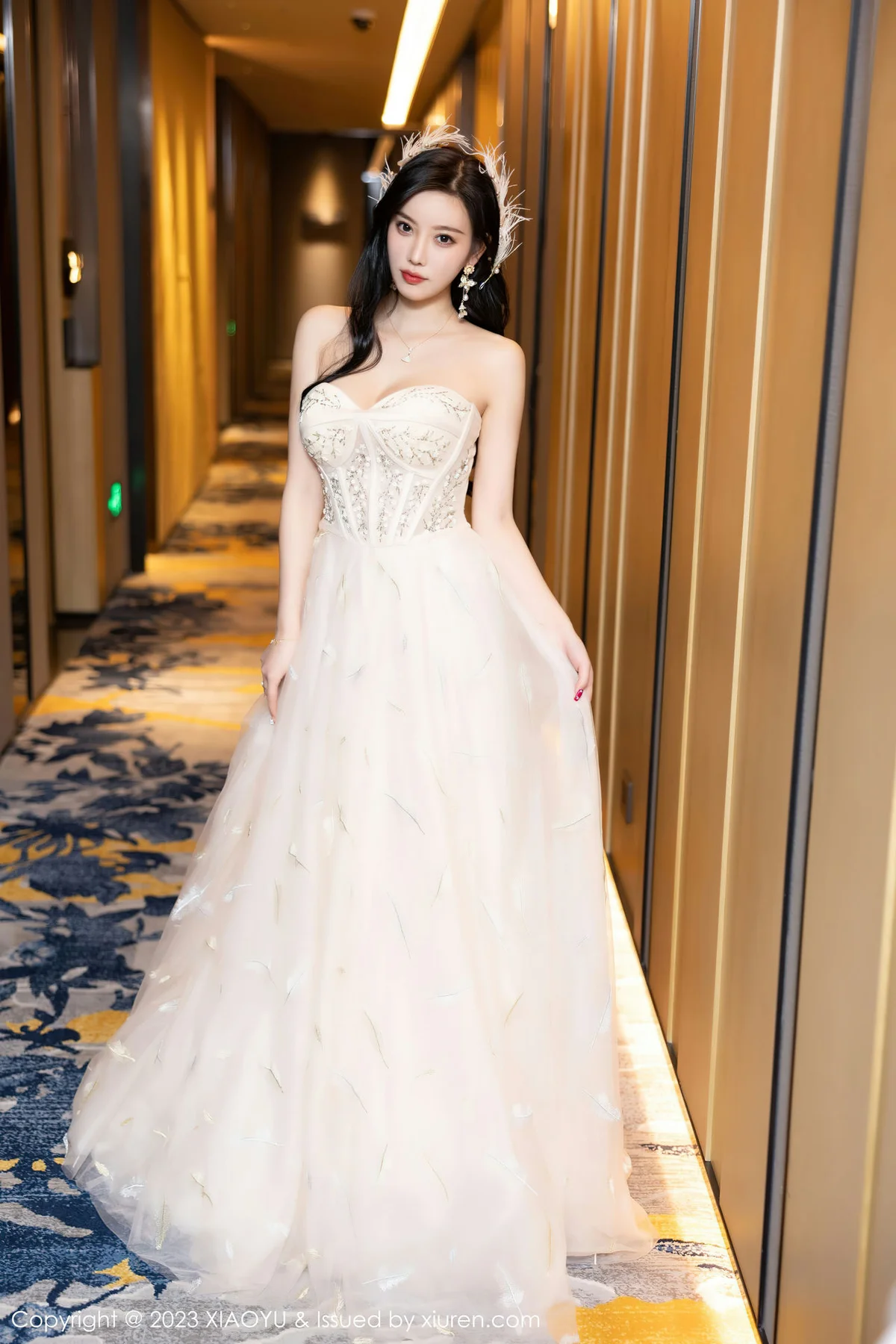 XIAOYU  语画界 Vol.941  杨晨晨Yome 生日主题拍摄性感私房 - 1