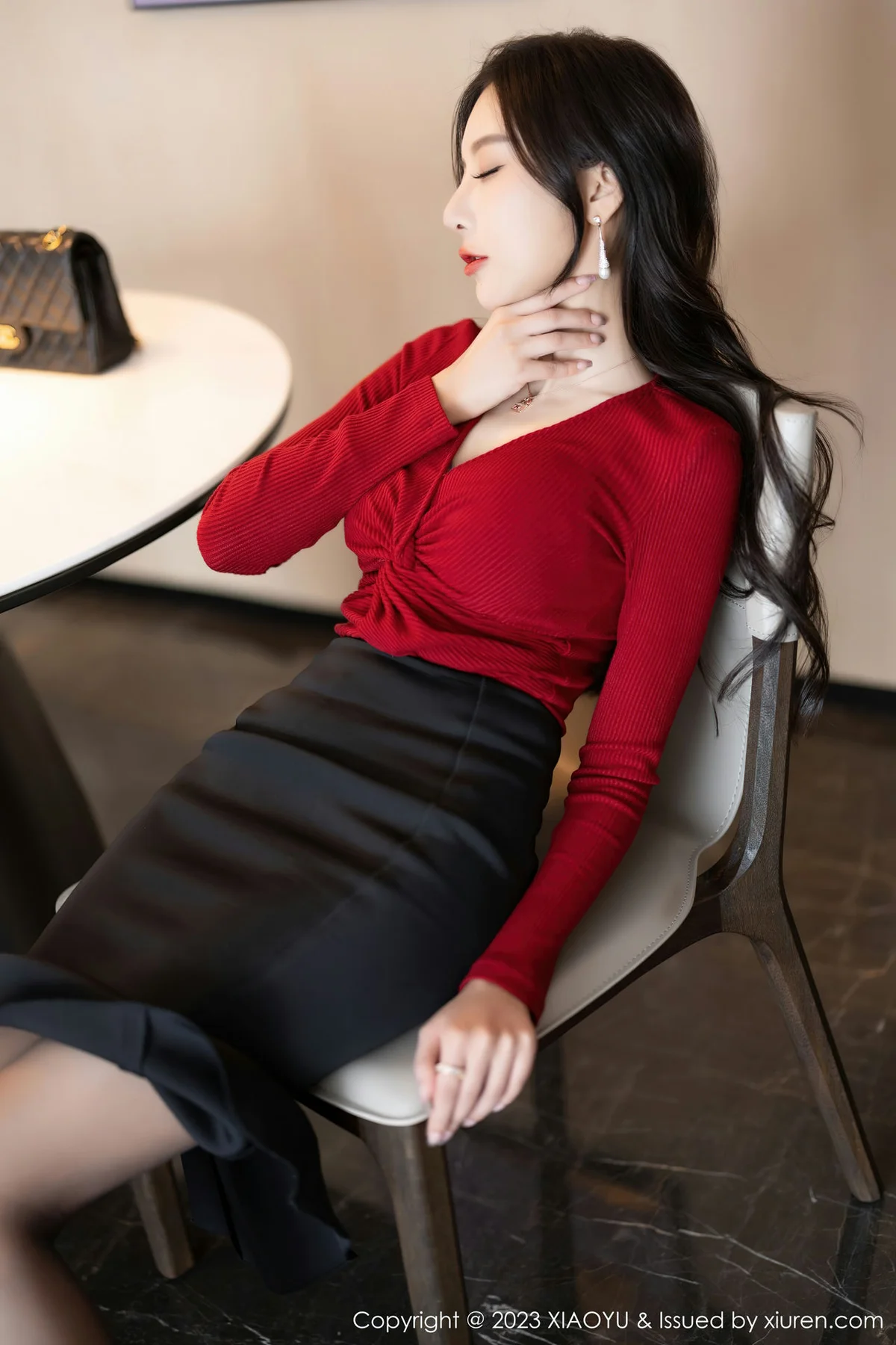 XIAOYU  语画界 Vol.987  王馨瑶yanni 浅灰色蕾丝内衣写真 - 10