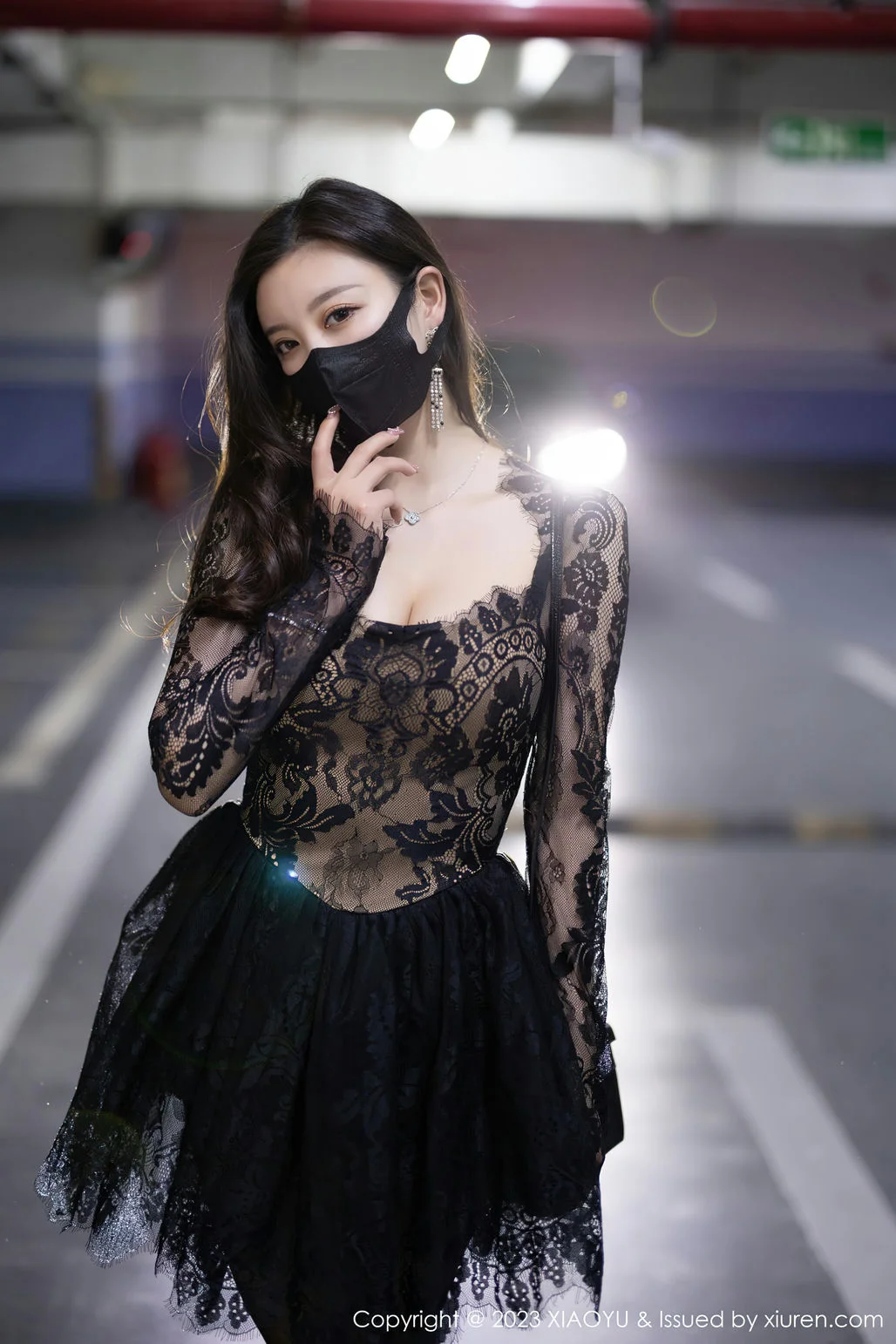 XIAOYU  语画界 Vol.988  杨晨晨Yome 黑丝蕾丝连衣短裙性感写真1 - 8