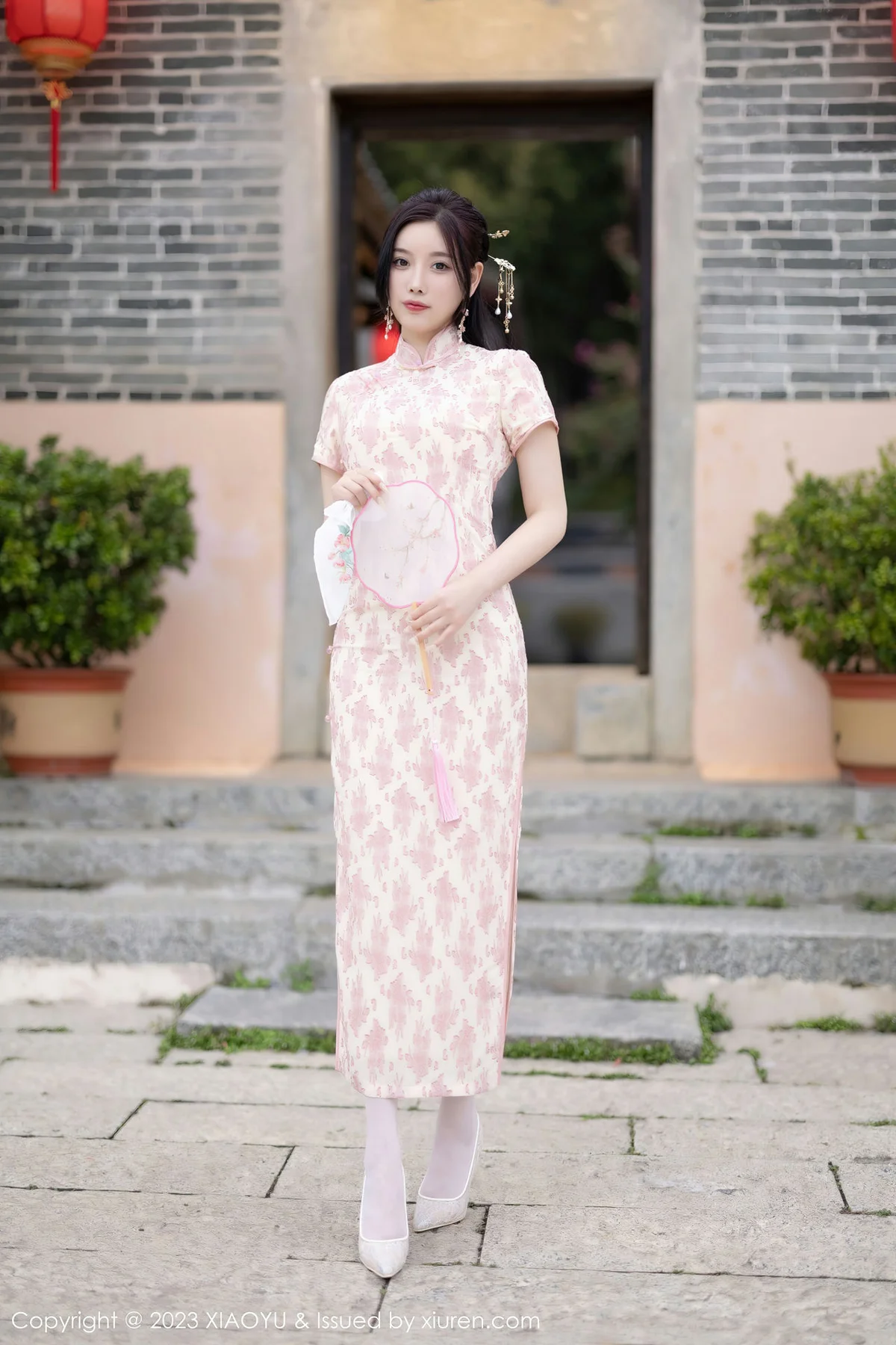 XIAOYU  语画界 Vol.993  杨晨晨Yome 浅色旗袍写真1 - 7