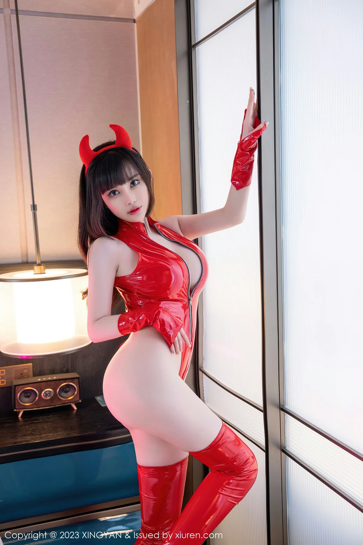 XINGYAN 星颜社 Vol.176 焦糖可可 胶皮连体衣长靴性感写真 - 4