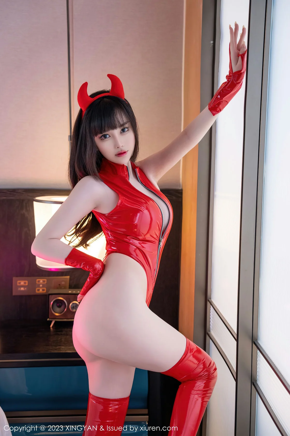 XINGYAN 星颜社 Vol.176 焦糖可可 胶皮连体衣长靴性感写真 - 7