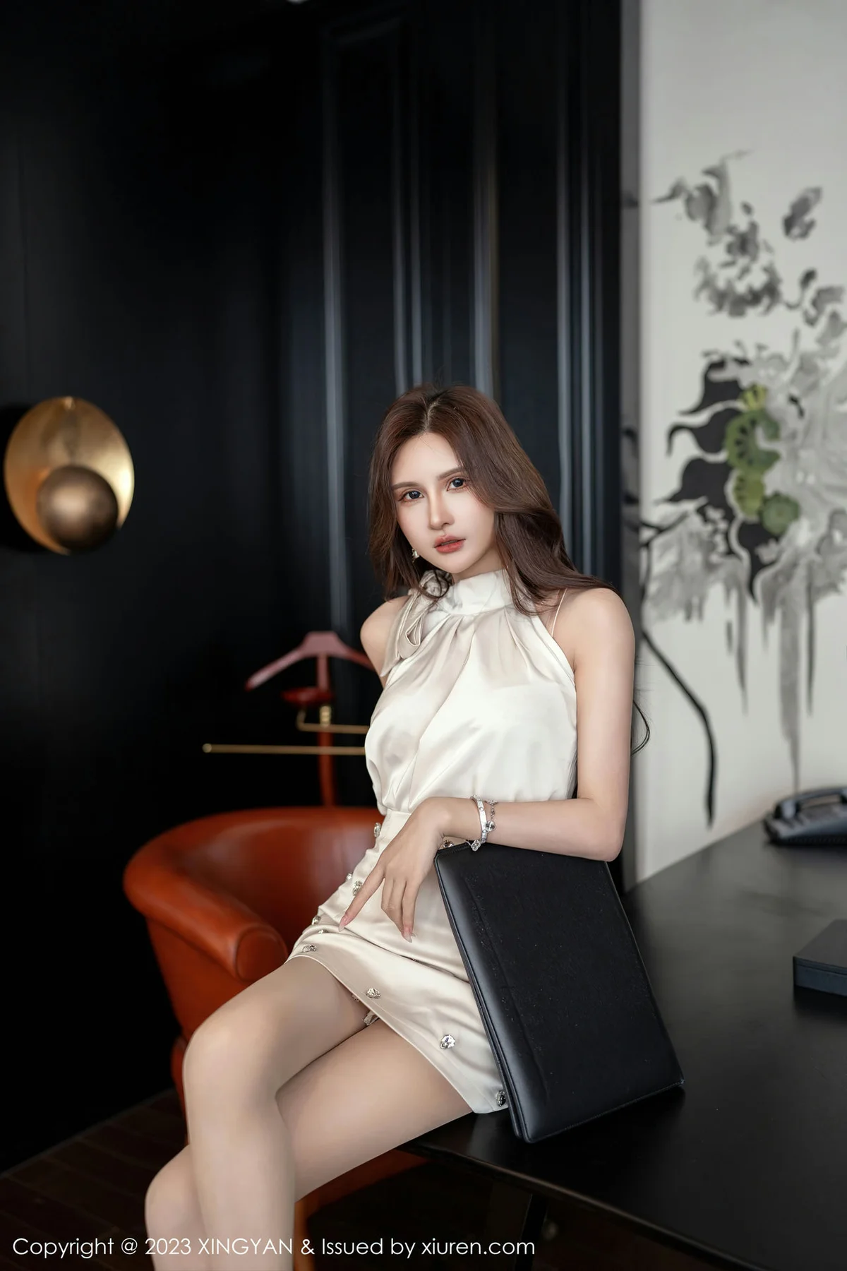 XINGYAN 星颜社 Vol.213 Emily尹菲 短裙ol高跟美腿 - 4