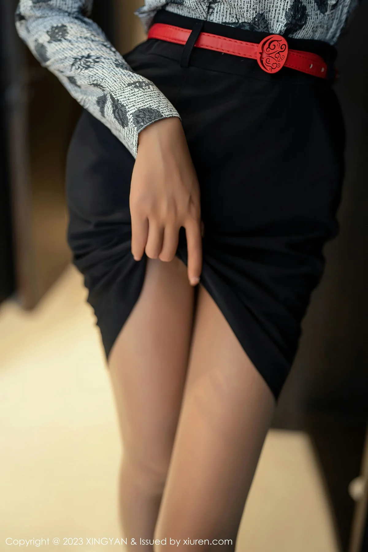 XINGYAN 星颜社 Vol.219 Emily尹菲 空姐制服写真 - 9