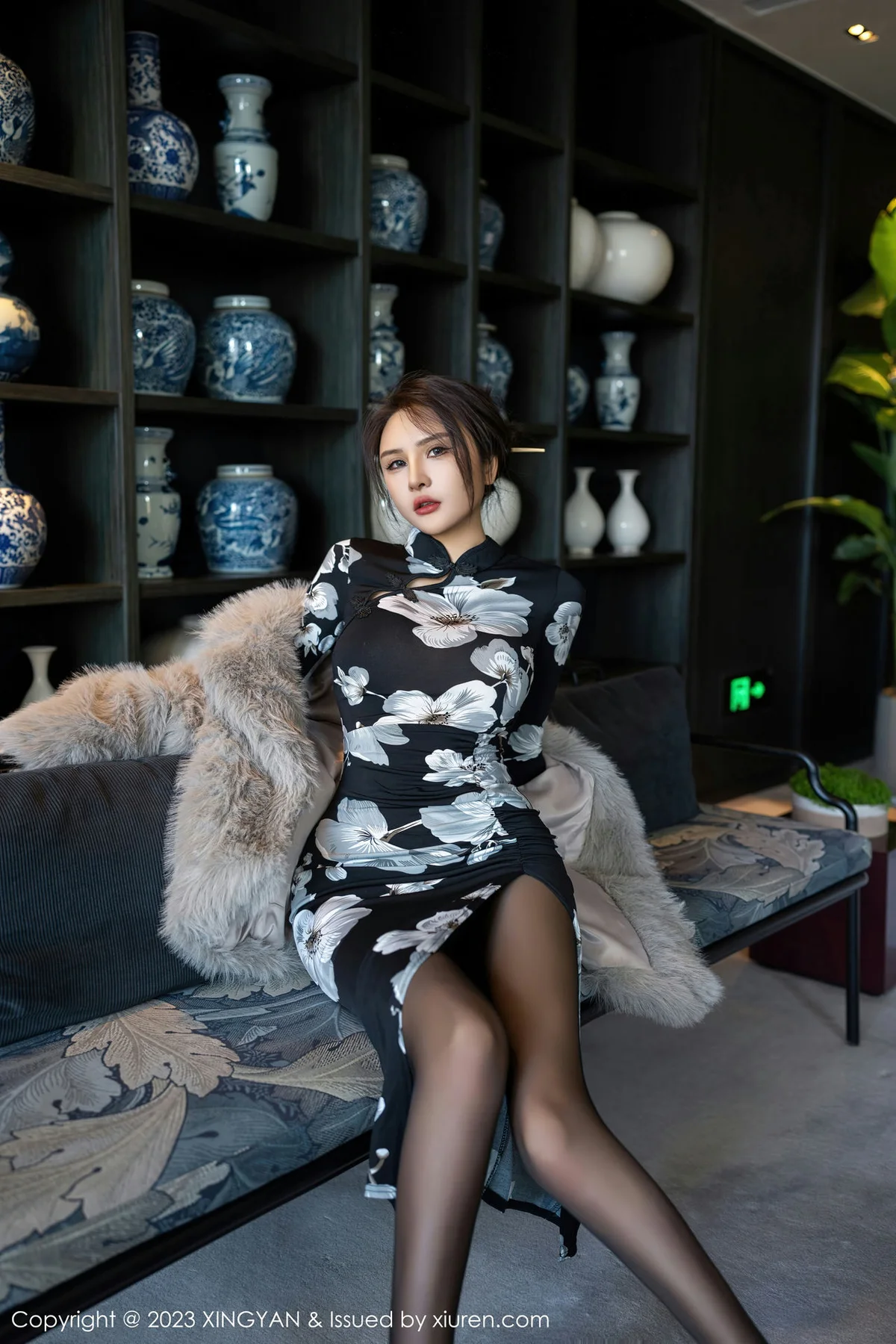 XINGYAN 星颜社 Vol.221 Emily尹菲 空姐制服写真 - 6