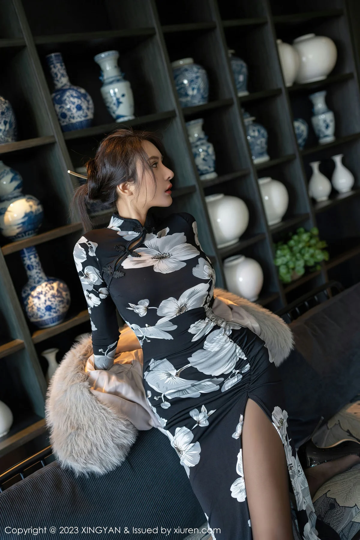 XINGYAN 星颜社 Vol.221 Emily尹菲 空姐制服写真 - 2