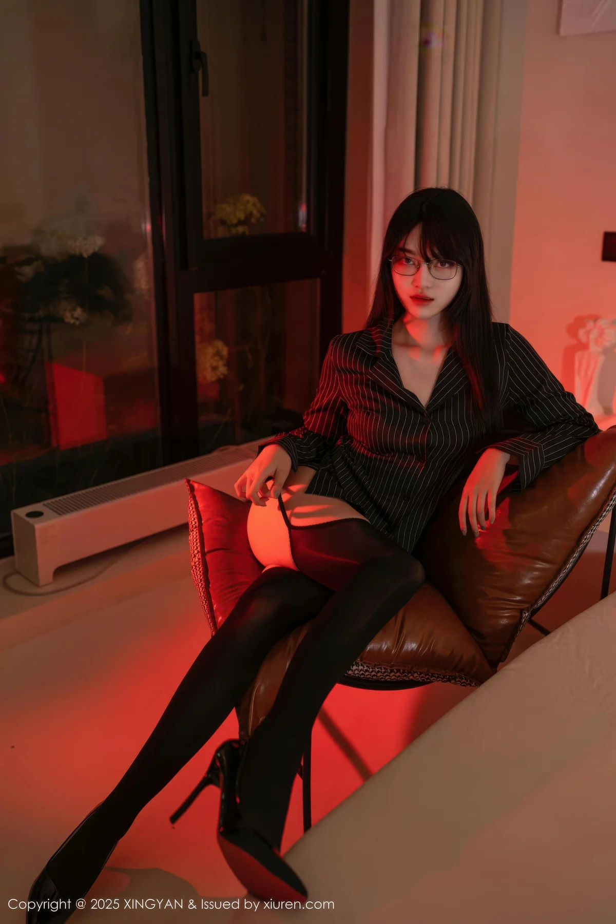 XINGYAN 星颜社 Vol.376 白露lulu 黑色衬衫魅惑黑丝 - 2