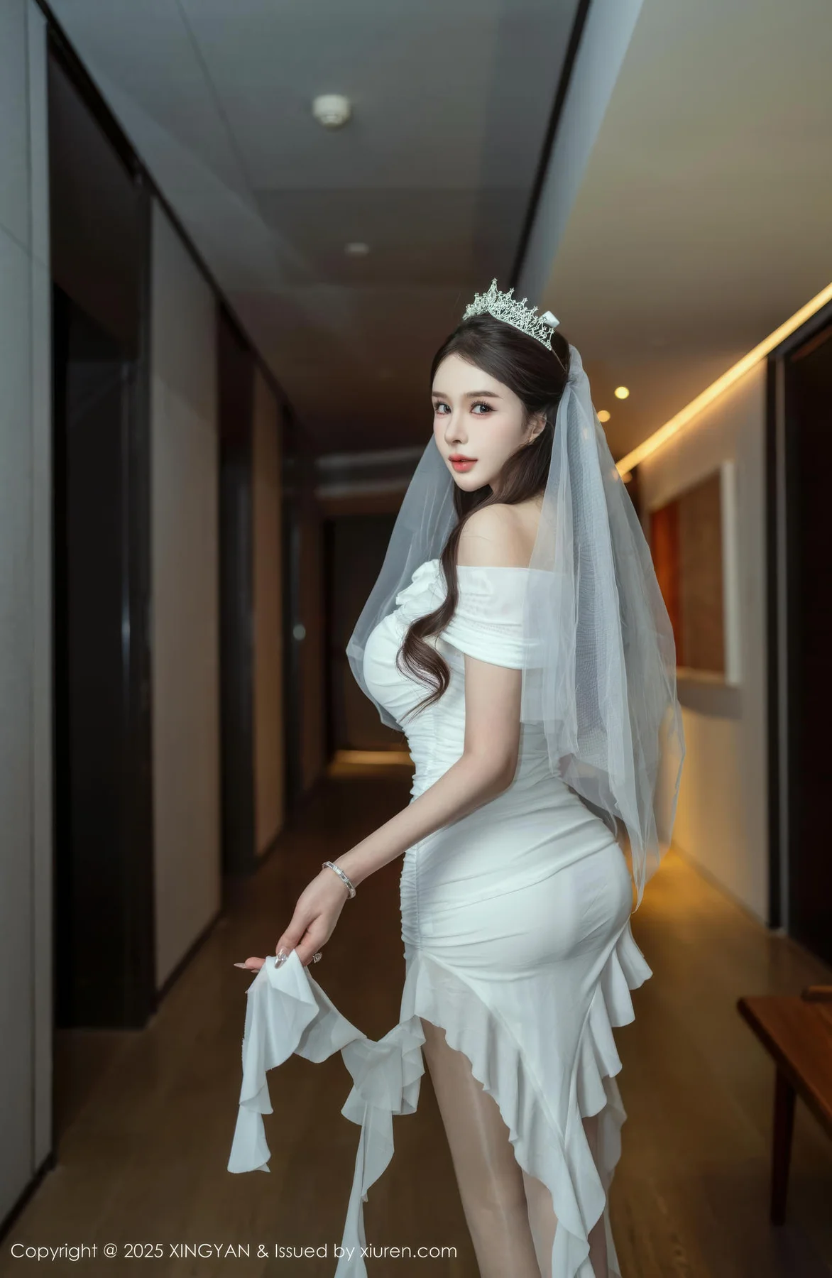 XINGYAN 星颜社 Vol.388 李丽莎 白色婚纱熟女姿态 - 1