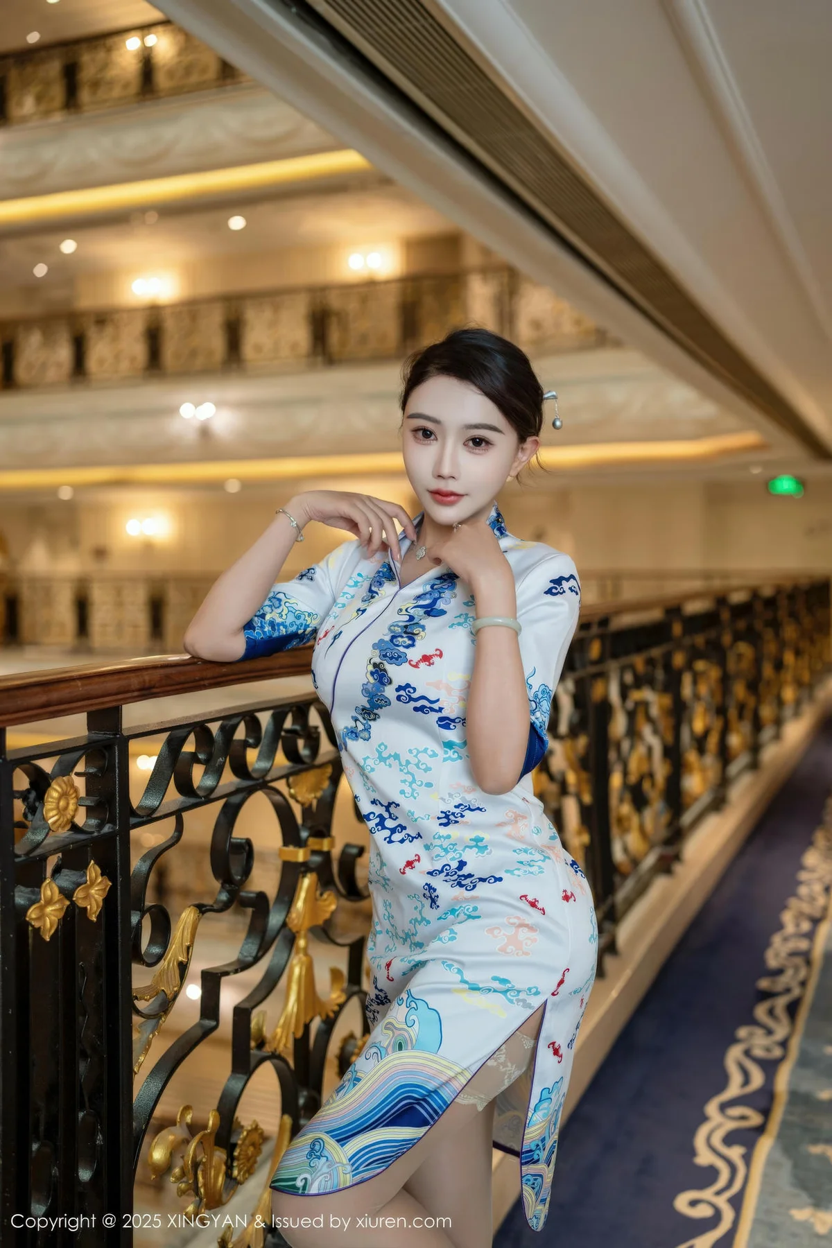 XINGYAN 星颜社 Vol.435 李若汐浅色旗袍魅惑肉丝 - 7