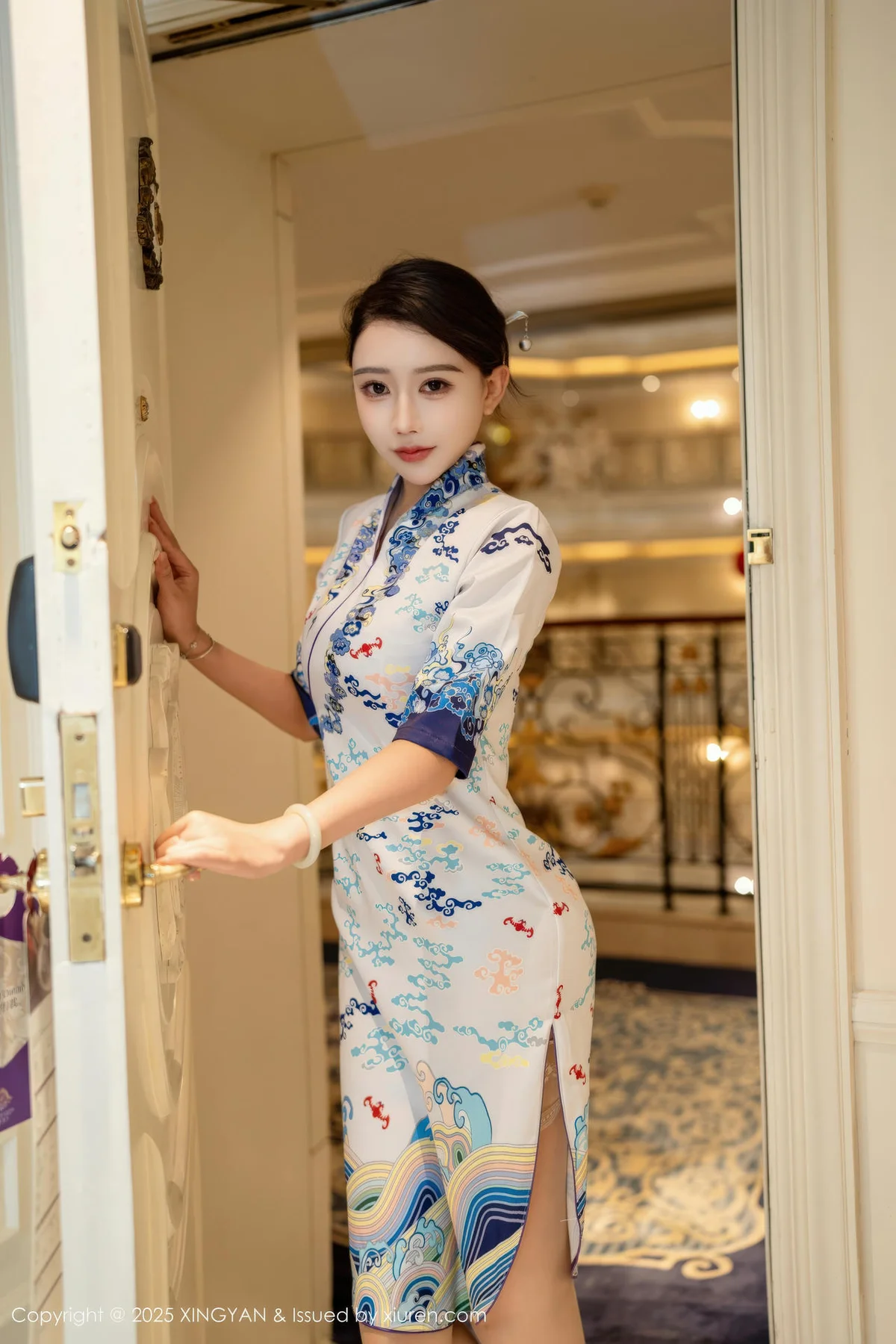 XINGYAN 星颜社 Vol.435 李若汐浅色旗袍魅惑肉丝 - 1